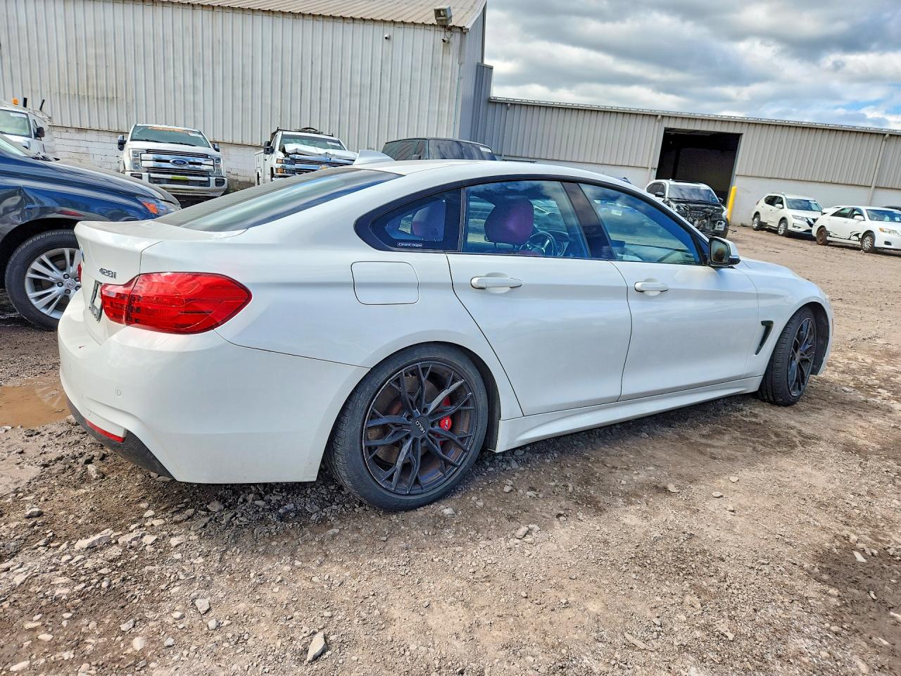2015 BMW 4er — VIN WBA4C9C55FD330526 — photo 3