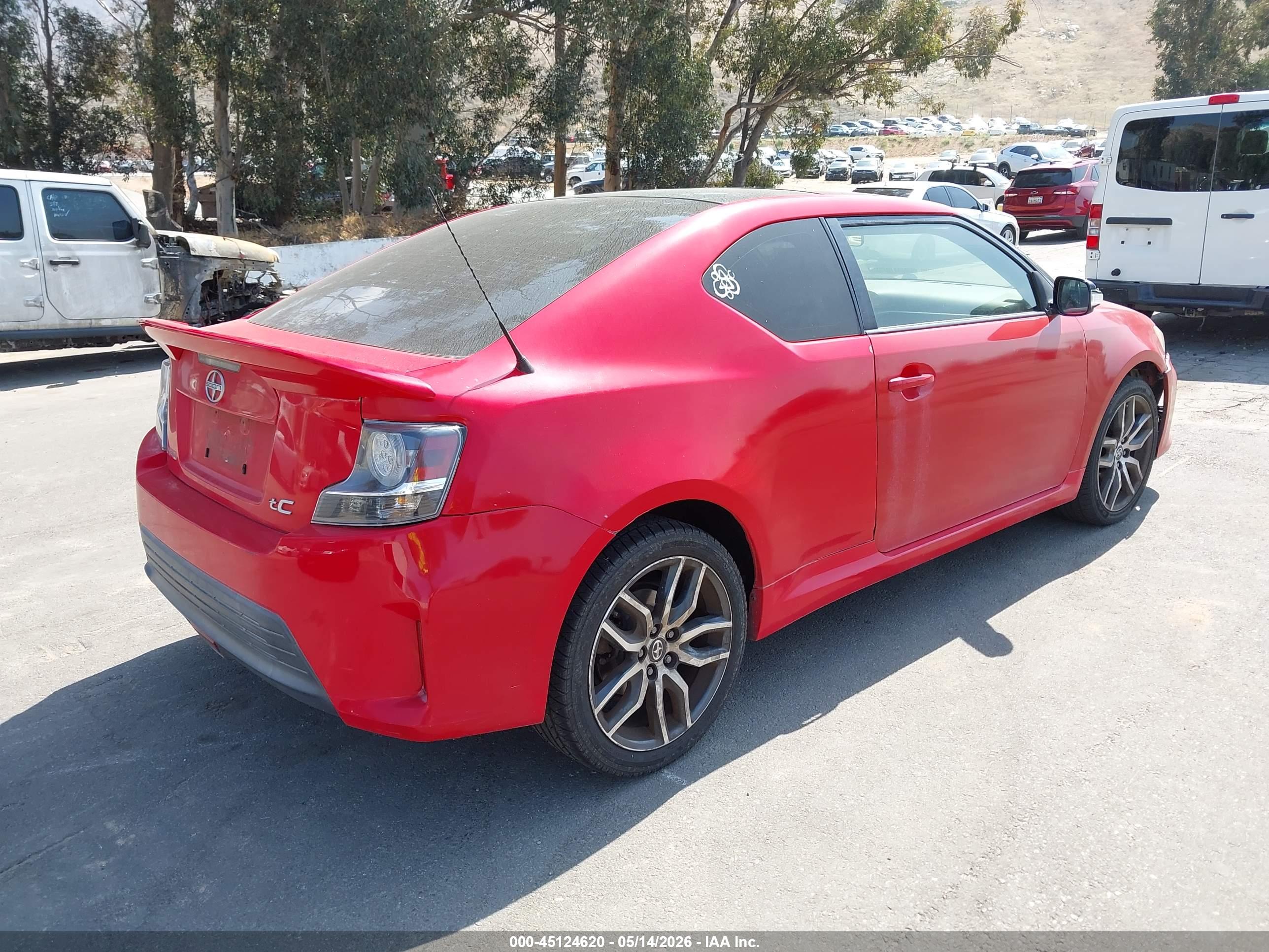 2014 SCION tC — VIN JTKJF5C74E3074433 — photo 4
