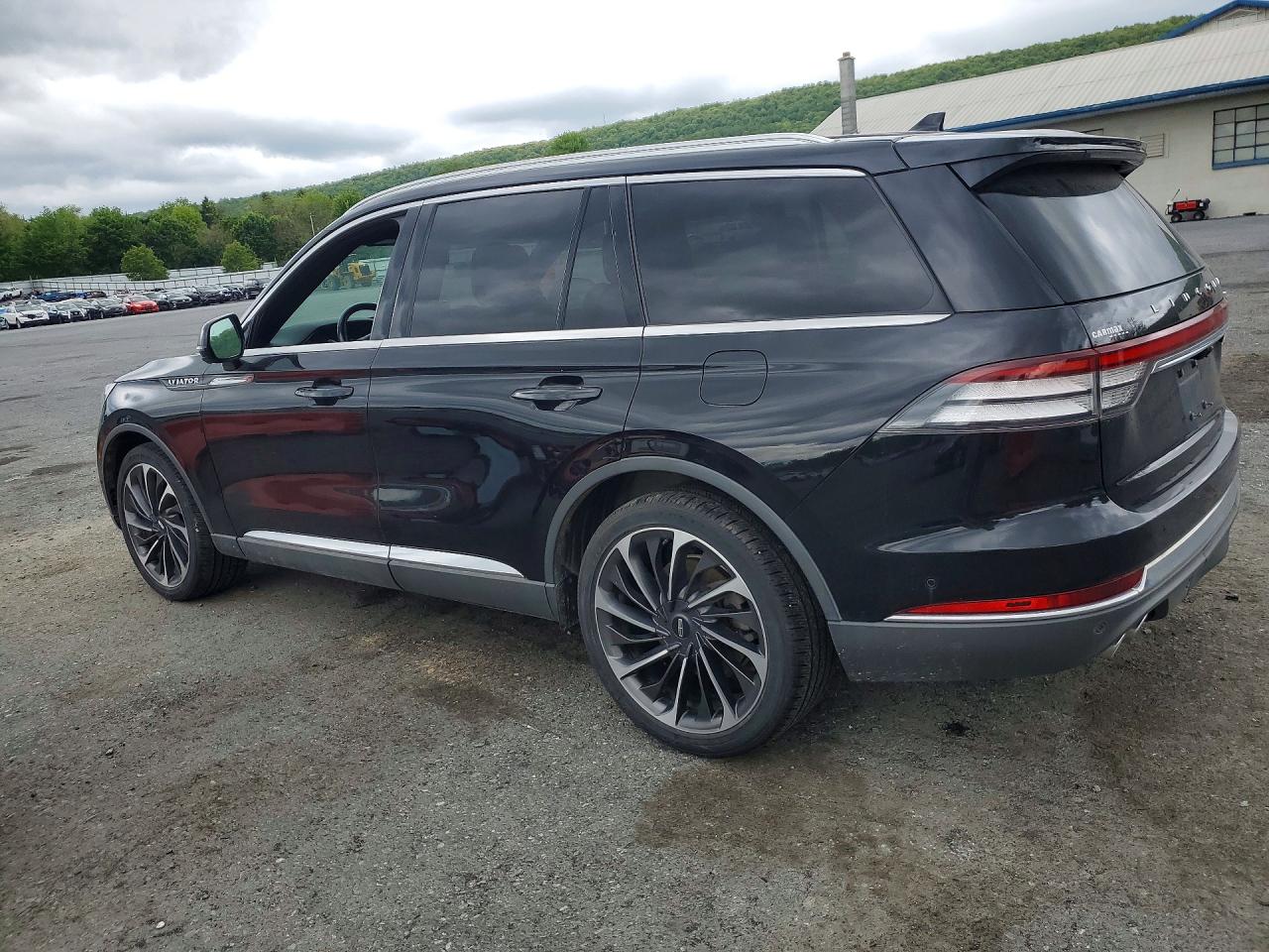 2020 LINCOLN Aviator — VIN 5LM5J7XC3LGL08747 — photo 2