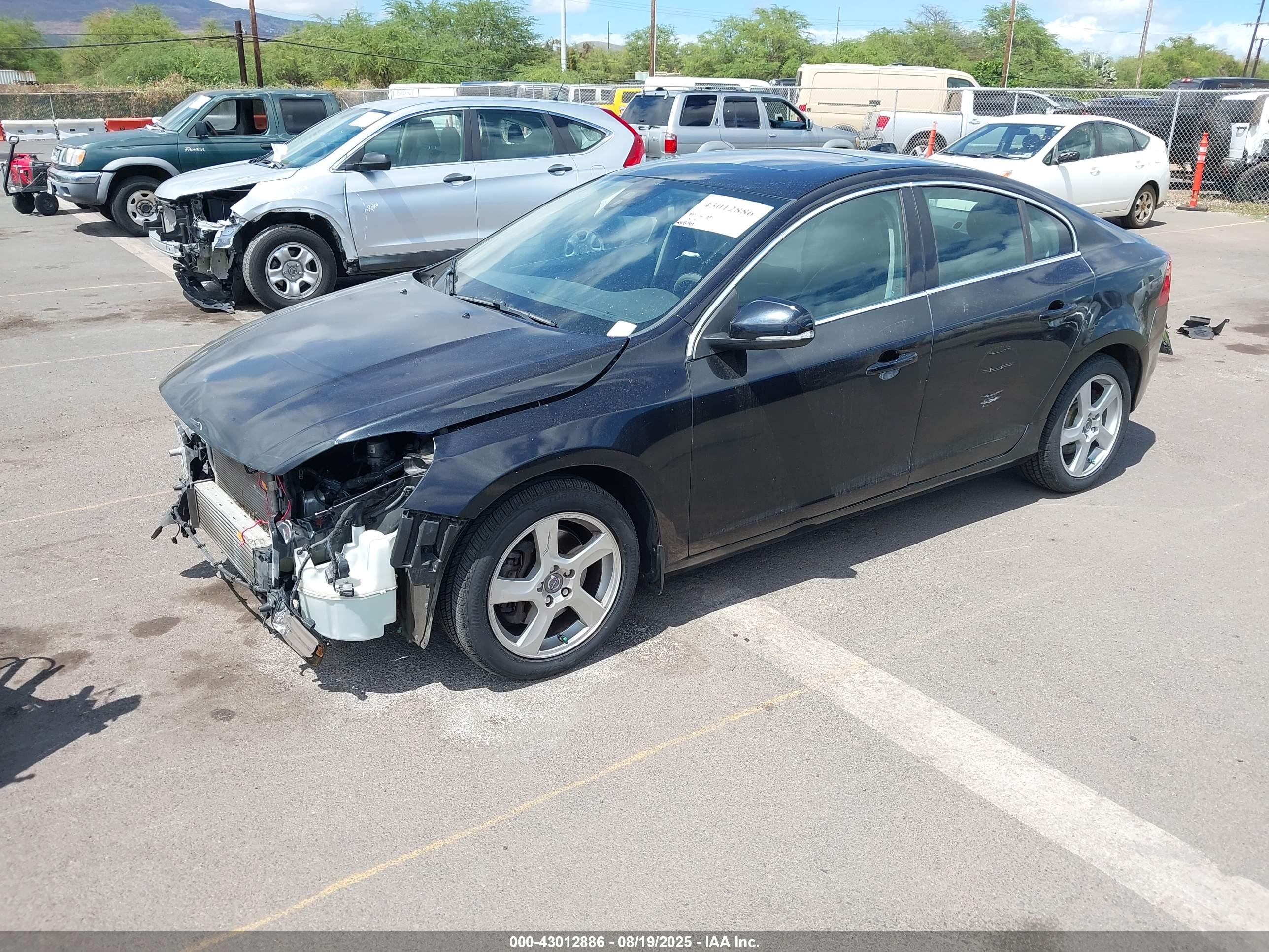2012 VOLVO S60 — VIN YV1622FS5C2106259 — photo 2
