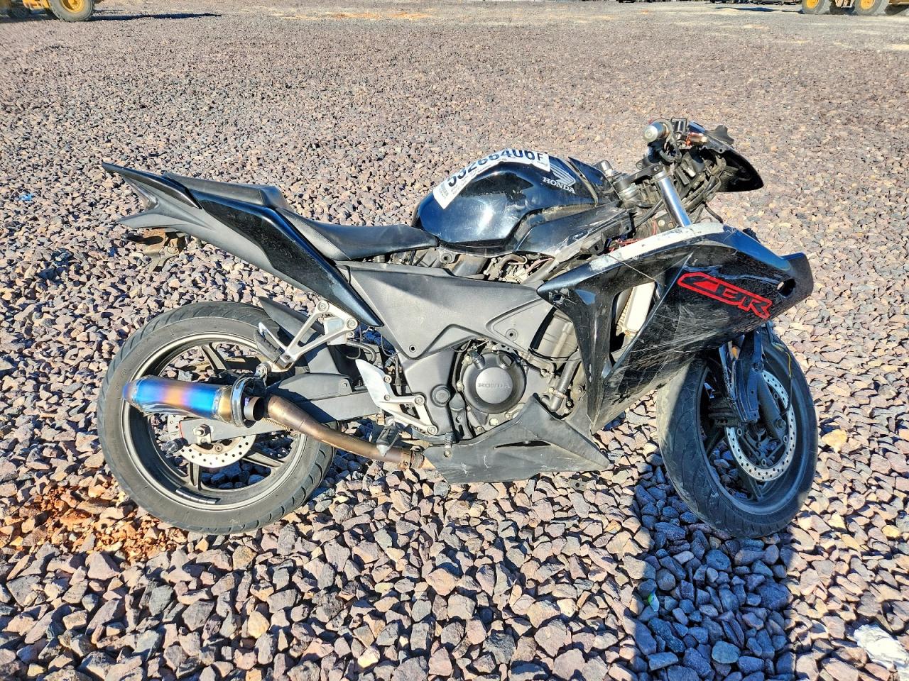 2013 HONDA cbr — VIN MLHMC4106D5303496 — photo 1 of 9