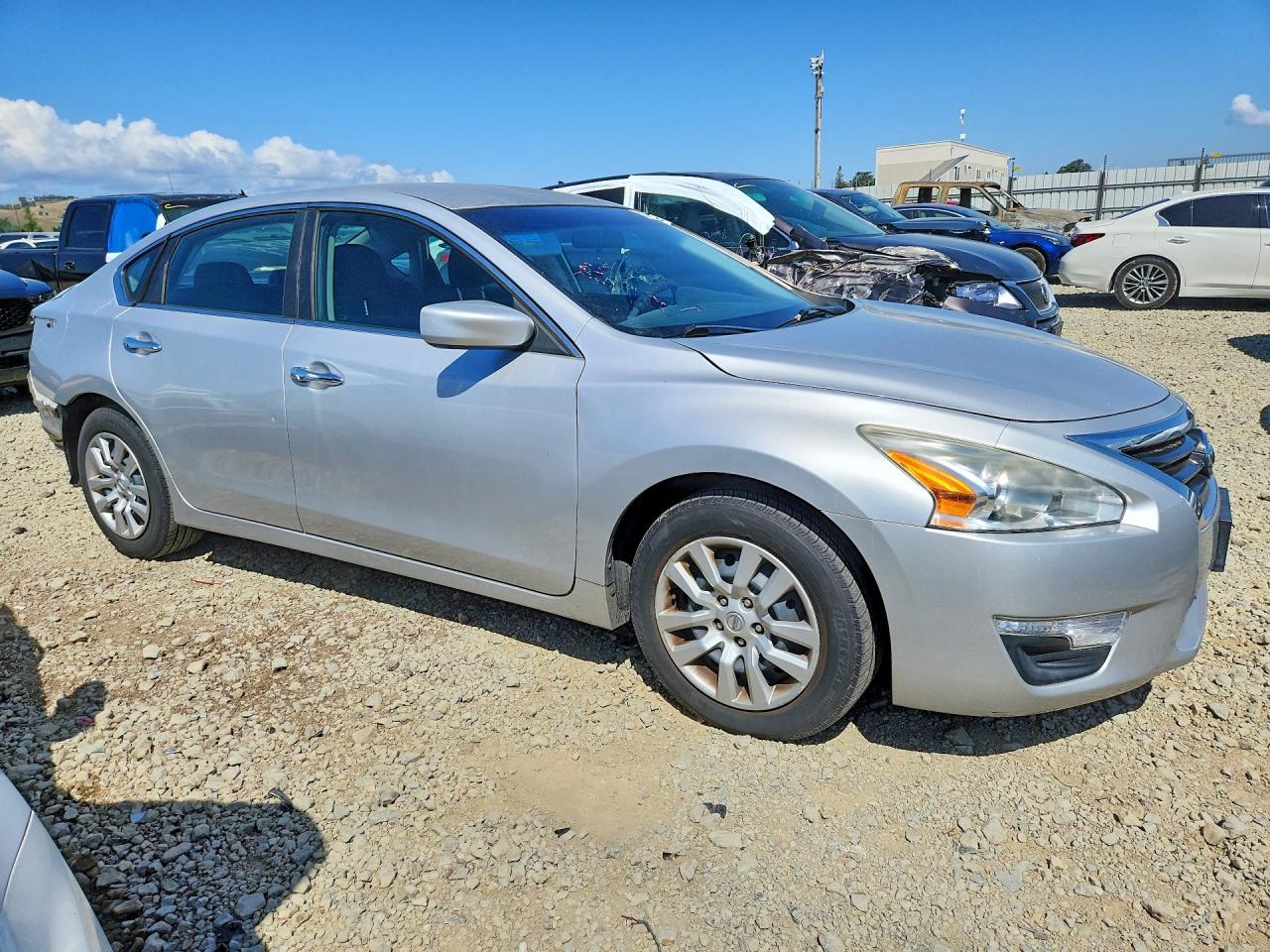 2014 NISSAN Altima — VIN 1N4AL3AP9EC405889 — photo 4