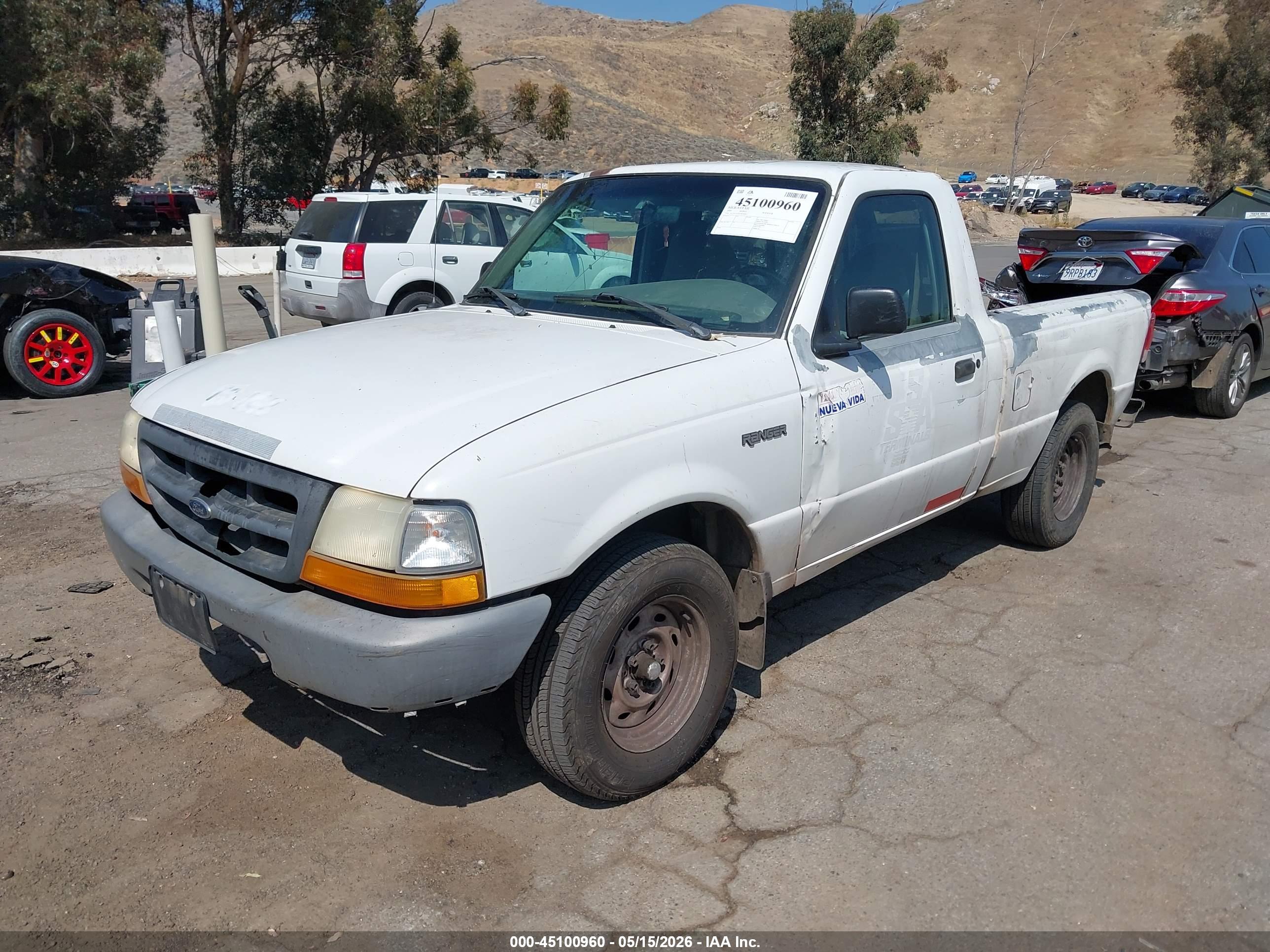 2000 FORD Ranger — VIN 1FTYR10V8YPC06857 — photo 2