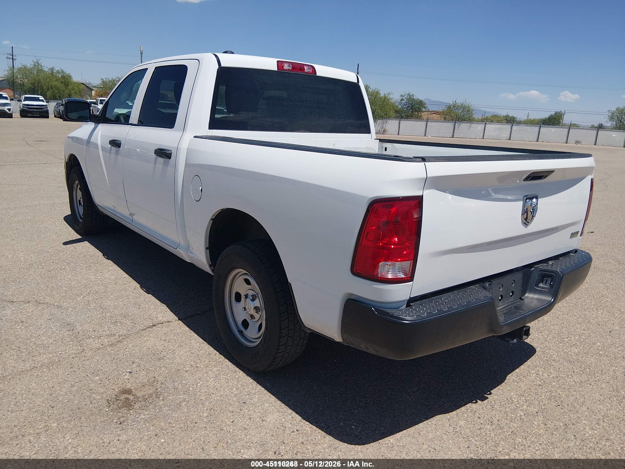 2018 RAM 1500 — VIN 1C6RR7KG9JS263455 — photo 3
