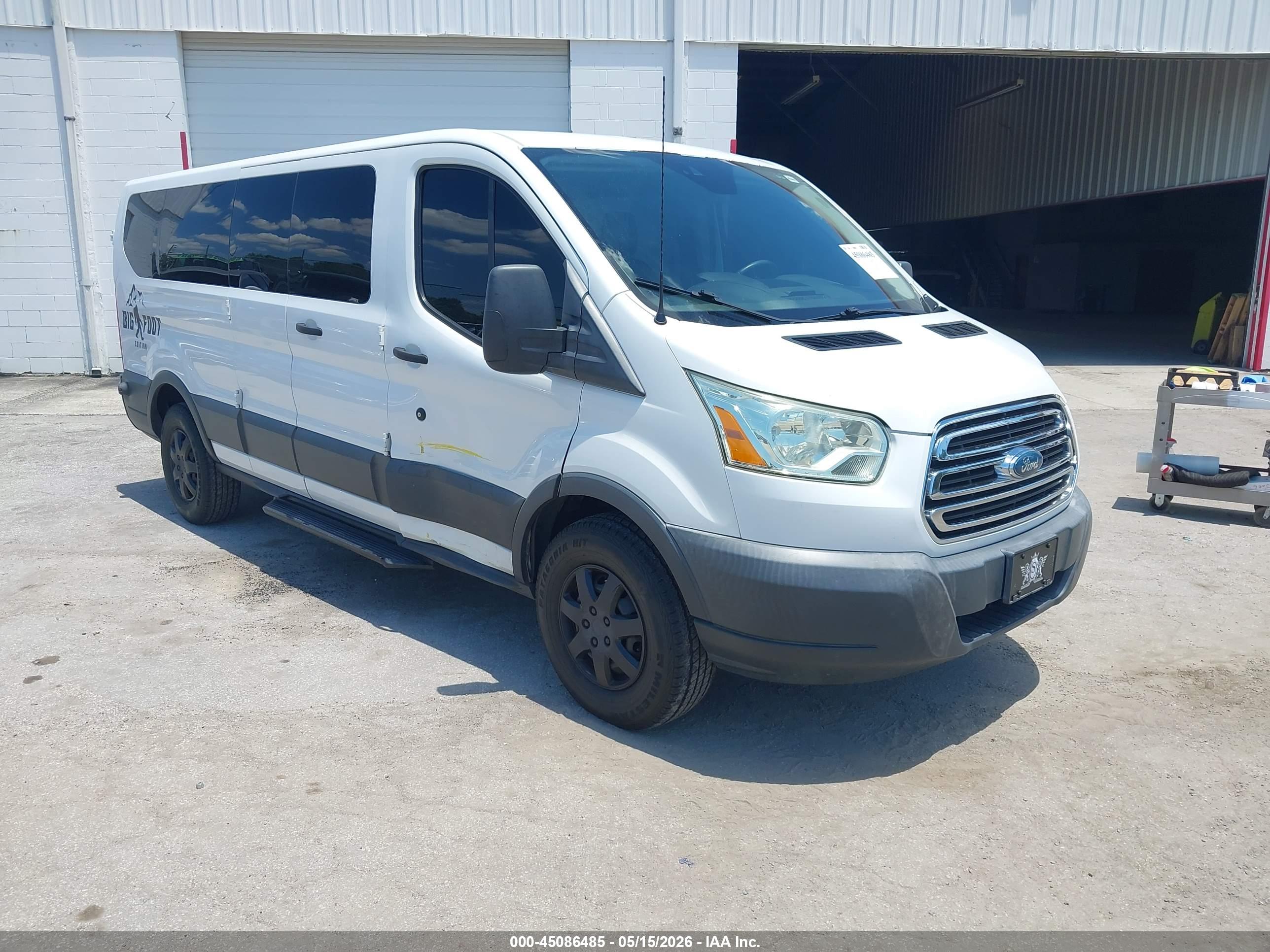 2016 FORD Transit
