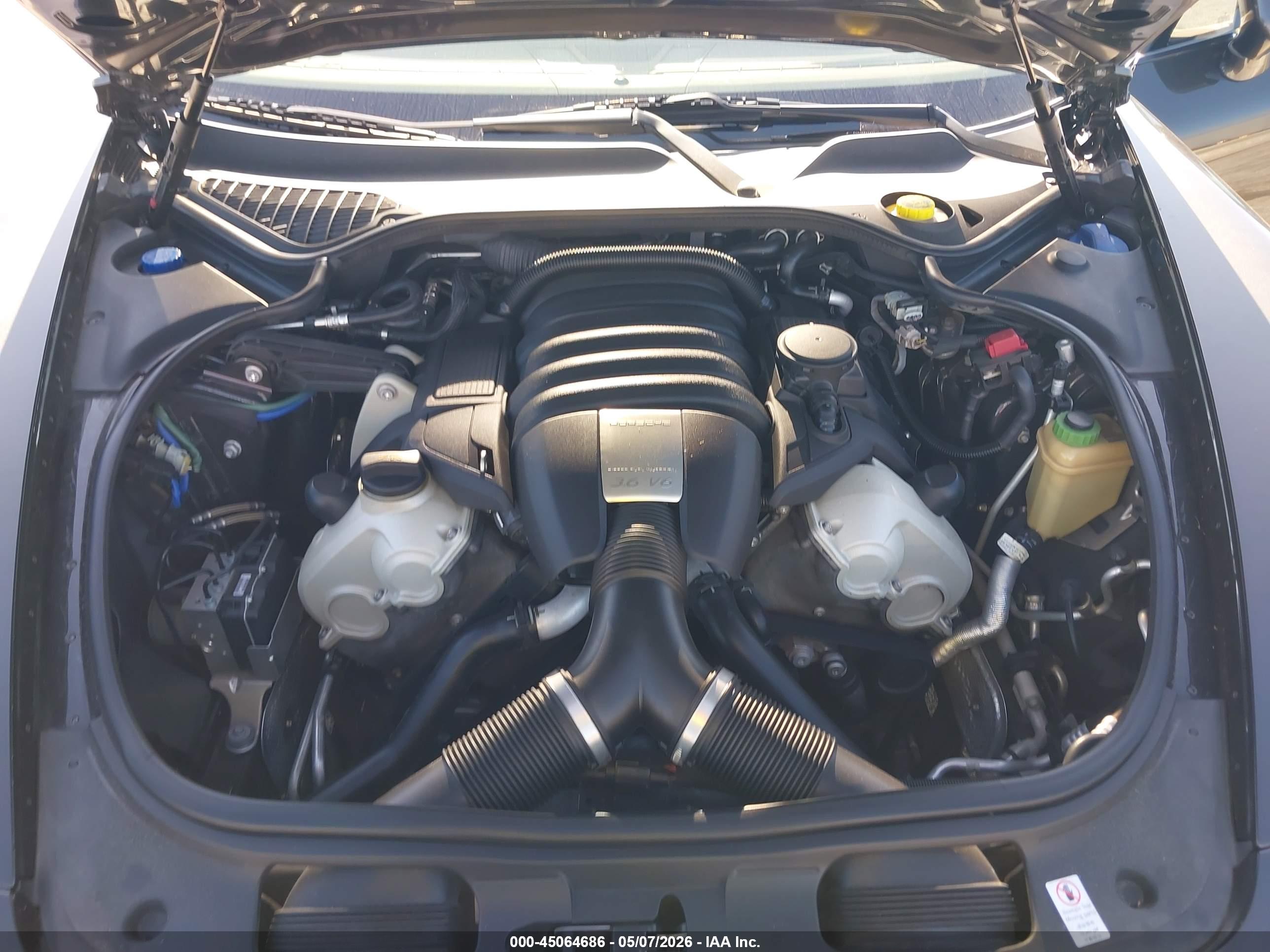 WP0AA2A75CL072582 — photo 10