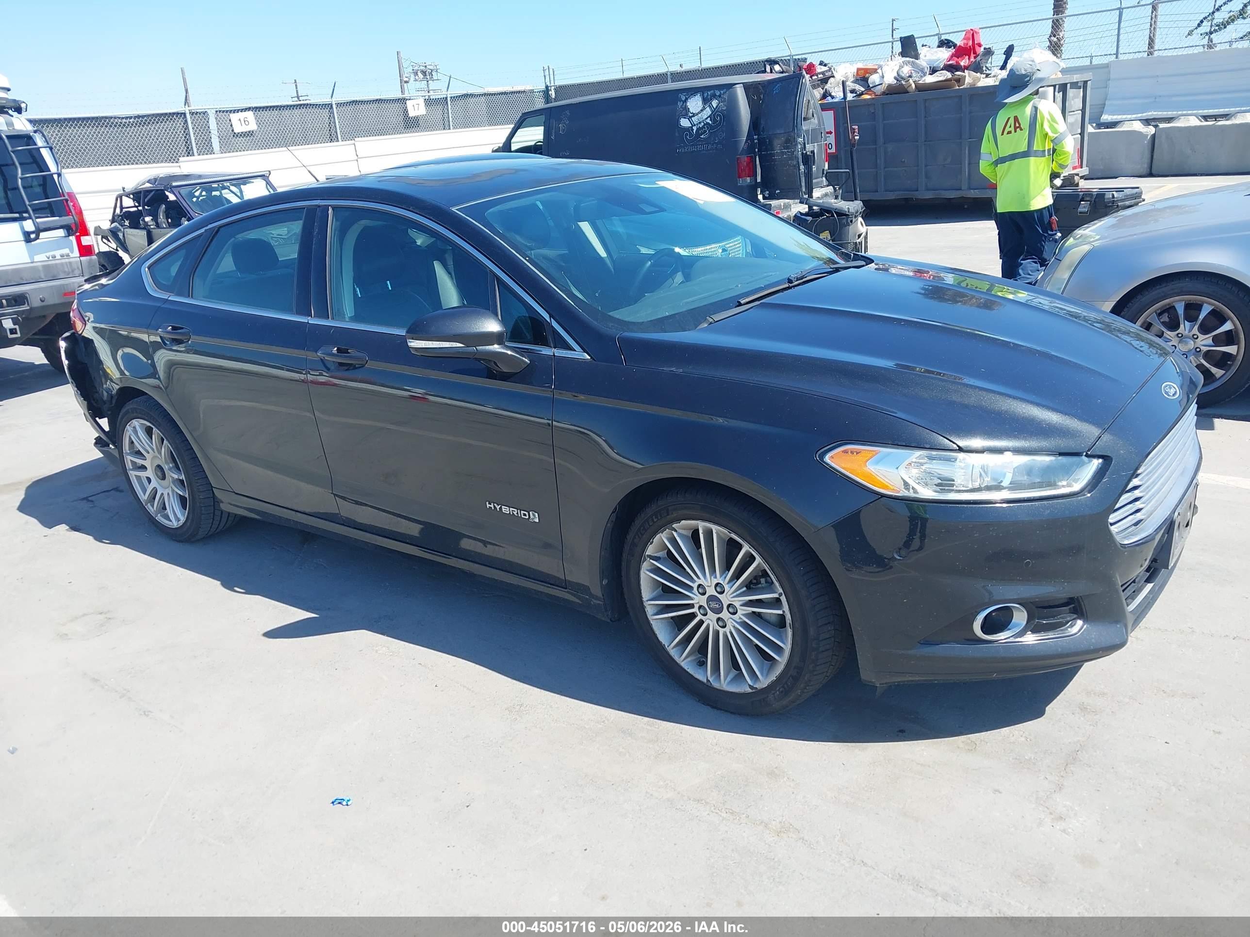 2013 FORD Fusion