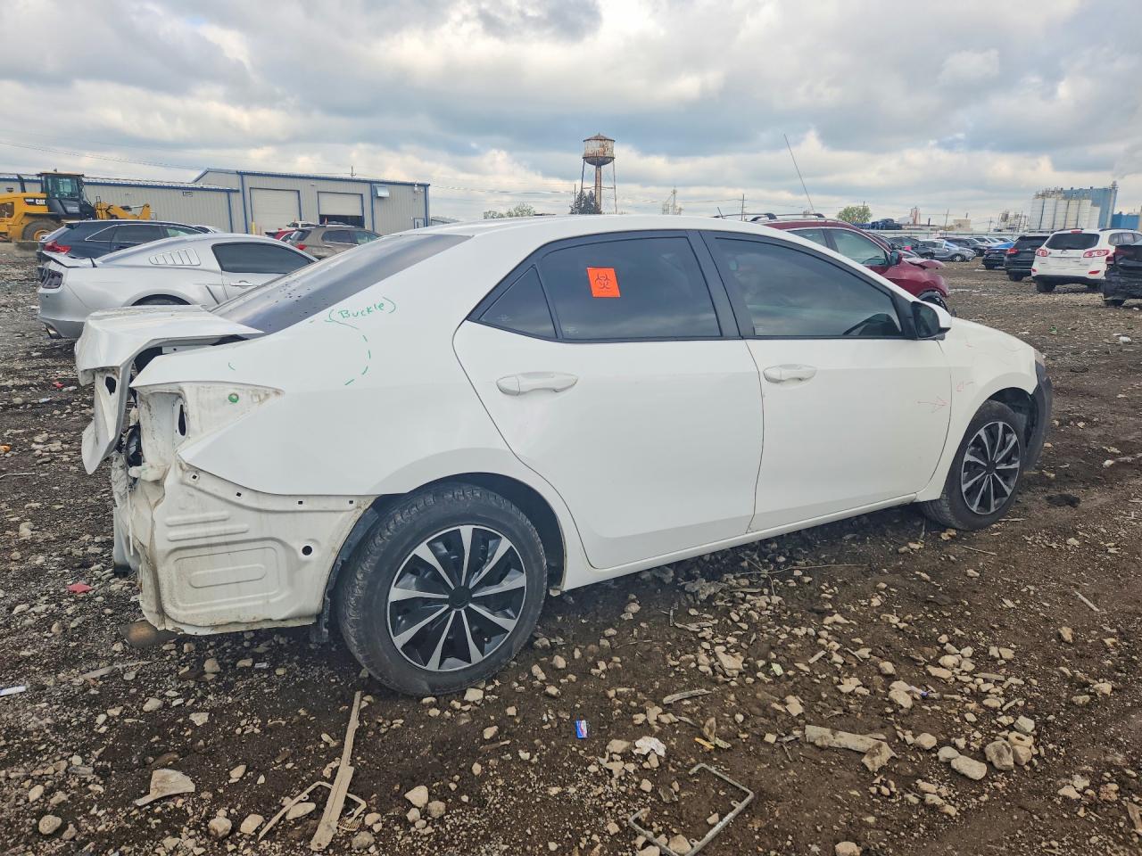 2014 TOYOTA Corolla — VIN 2T1BURHEXEC200463 — photo 3