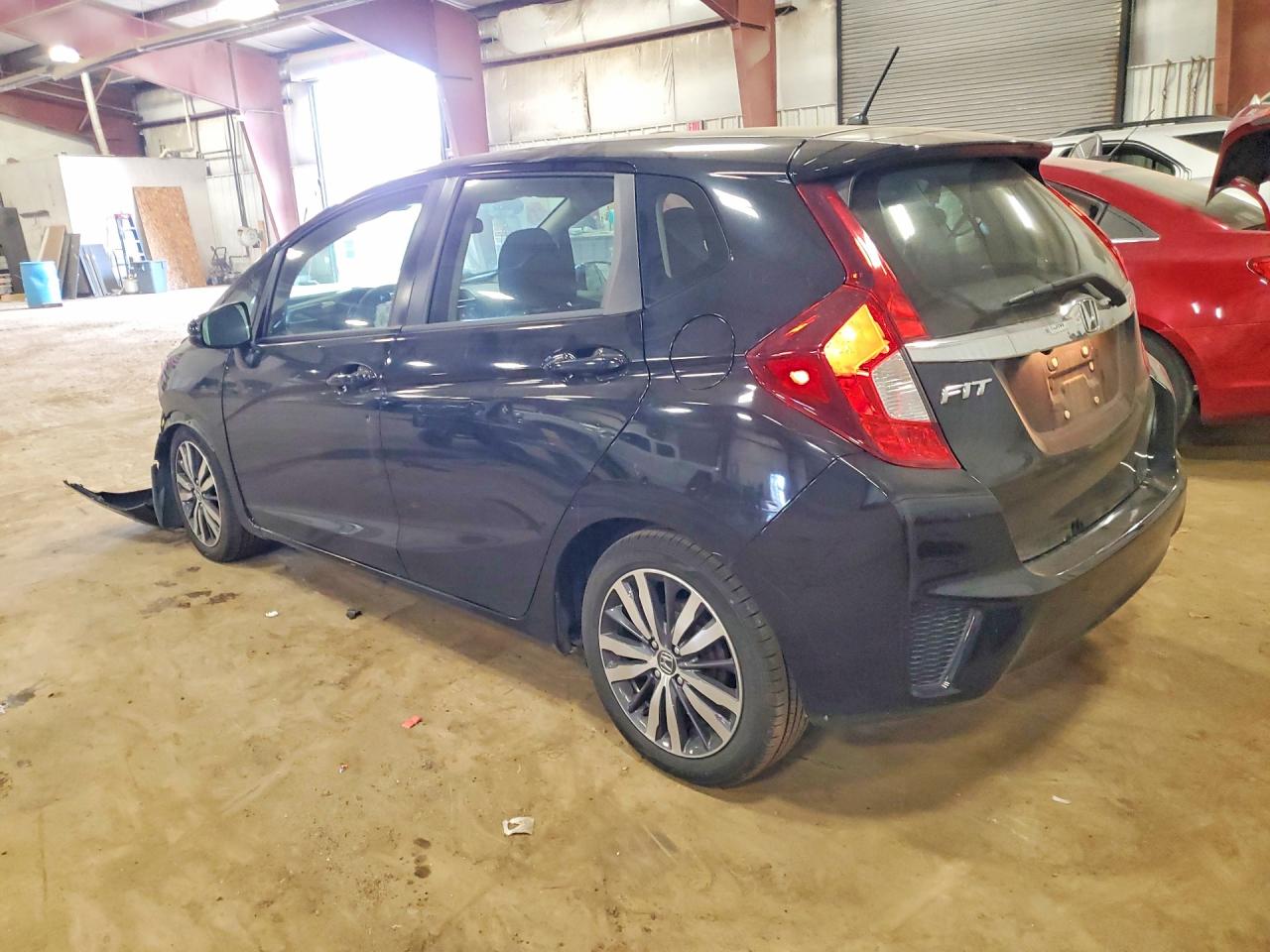 2015 HONDA Fit — VIN 3HGGK5H85FM759962 — photo 2