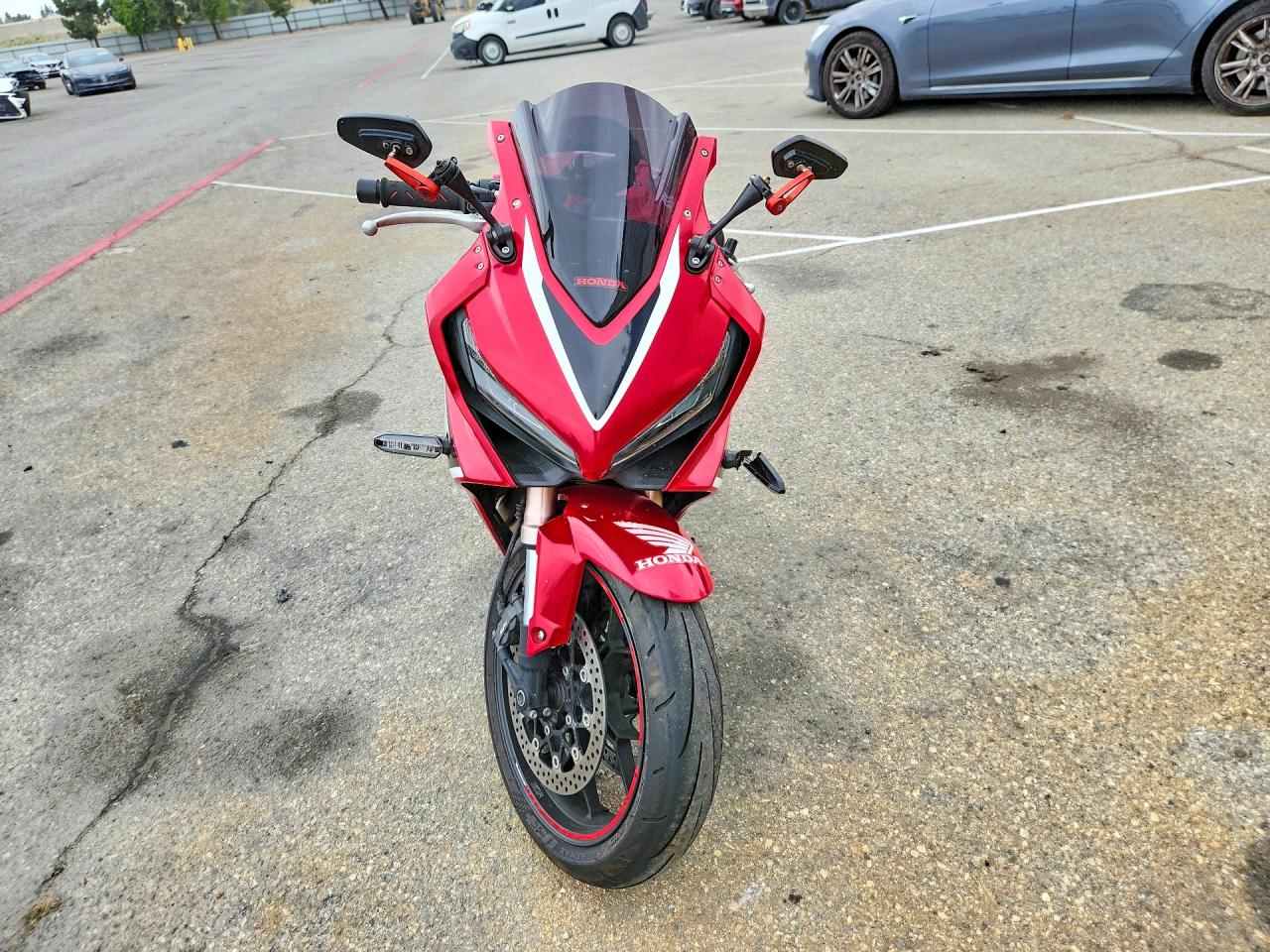 2019 HONDA cbr — VIN MLHRH0110K5000249 — photo 2
