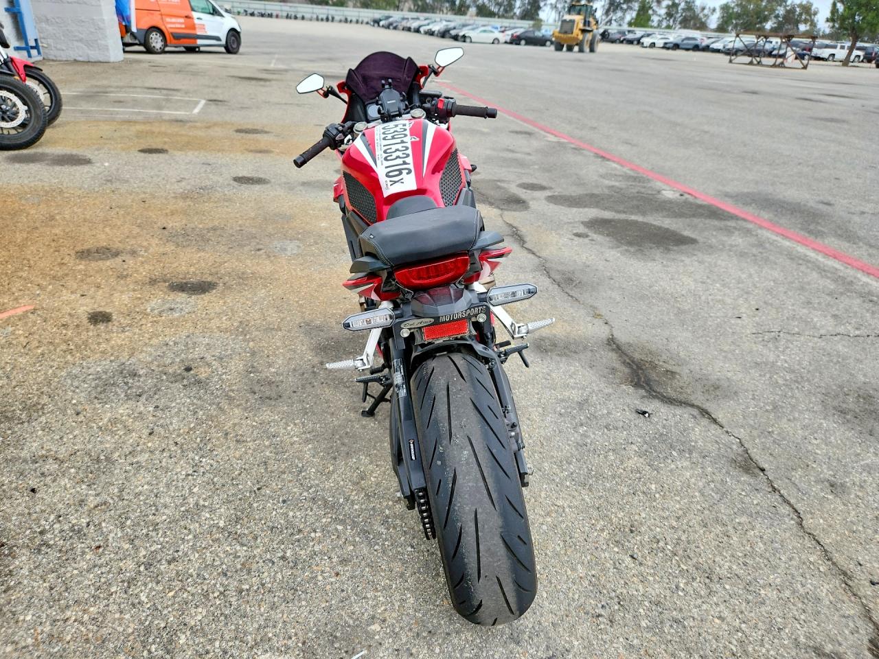 2019 HONDA cbr — VIN MLHRH0110K5000249 — photo 4