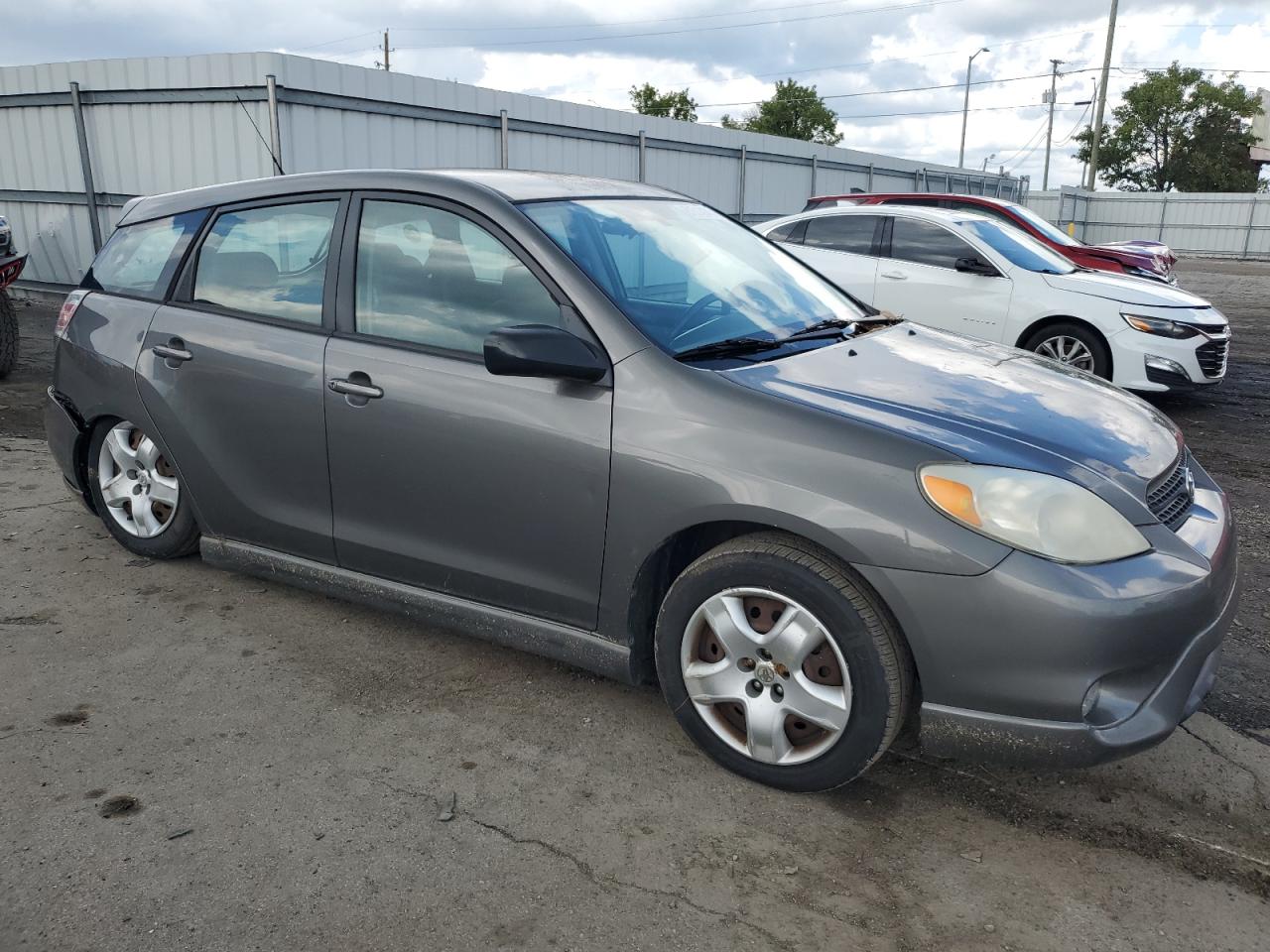 2005 TOYOTA Matrix — VIN 2T1LR30E75C487565 — photo 4