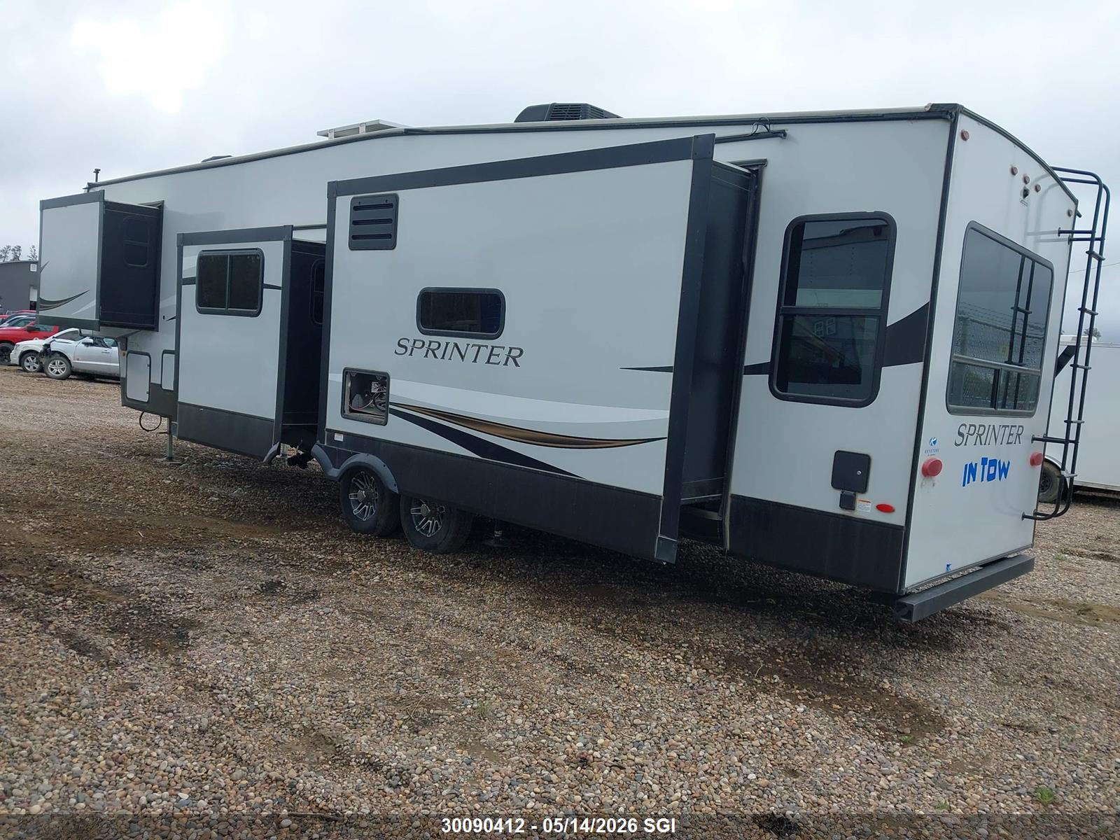 2022 KEYSTONE/SPRINTER Sprinter — VIN 4YDFSTT27N1532394 — photo 3