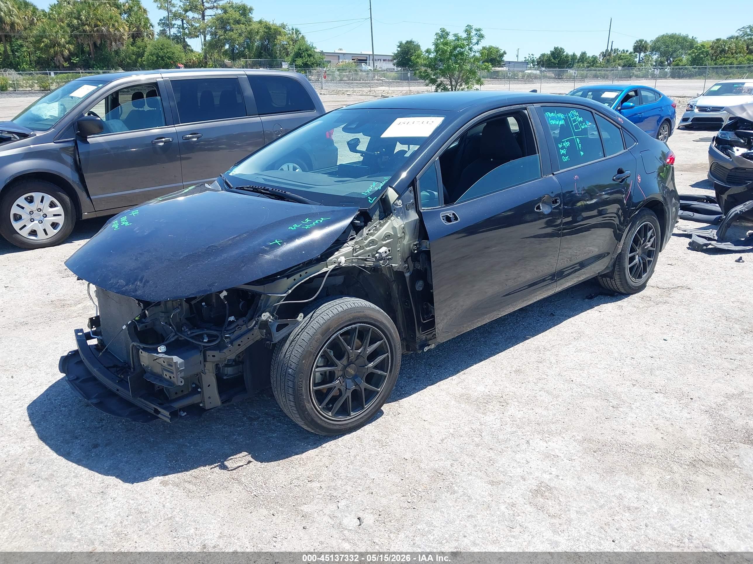 2022 TOYOTA Corolla — VIN 5YFEPMAE3NP284580 — photo 2