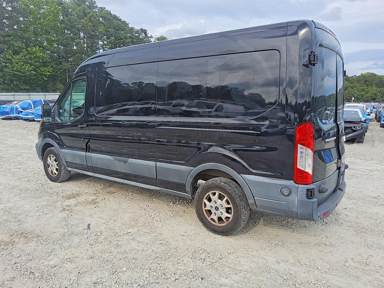 2016 FORD Transit — VIN 1FTYR2CM0GKB51731 — photo 2