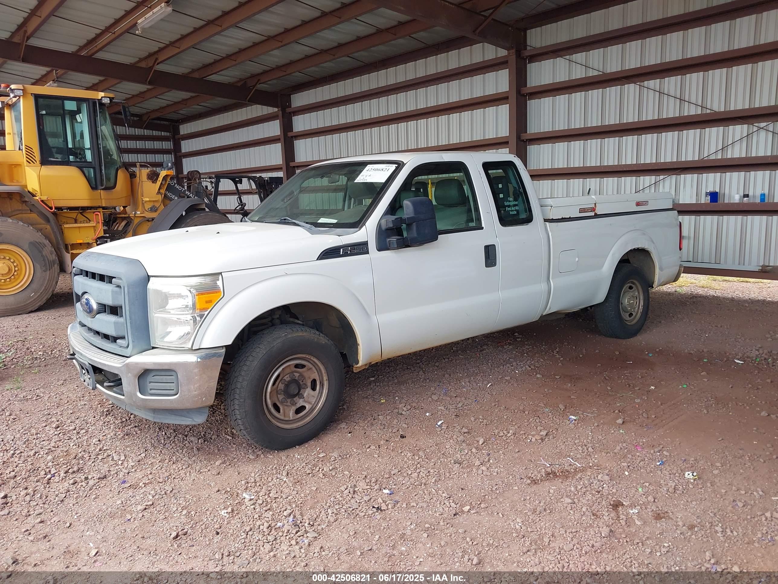 2012 FORD F250 — VIN 1FT7X2A63CEC83347 — photo 2
