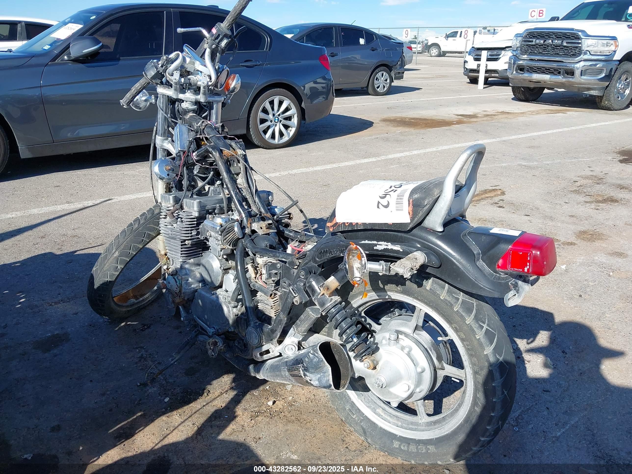 1985 YAMAHA xj — VIN JYA1FG00XFA005443 — photo 3