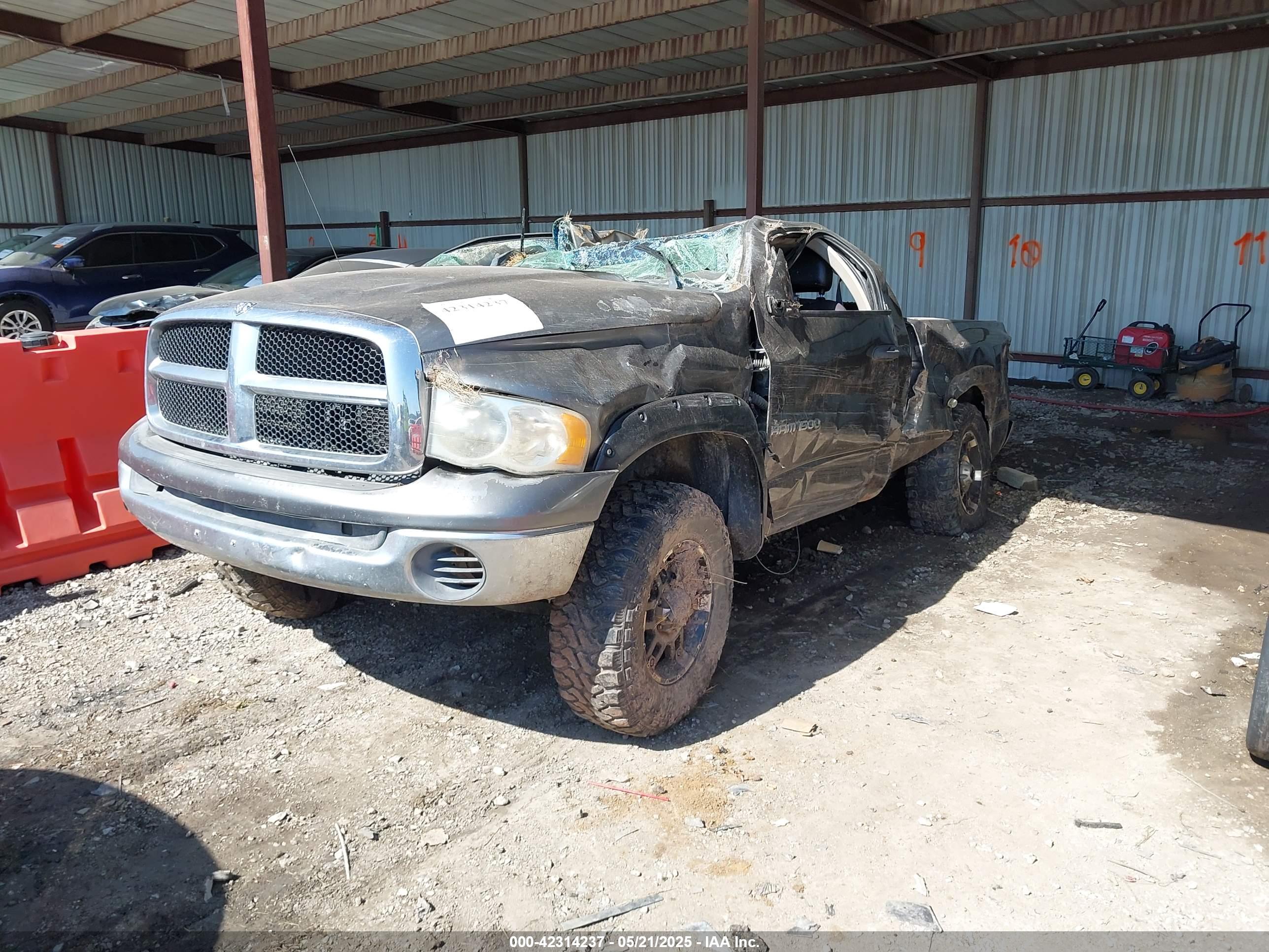 2005 DODGE RAM — VIN 1D7HU16D05J508130 — photo 2