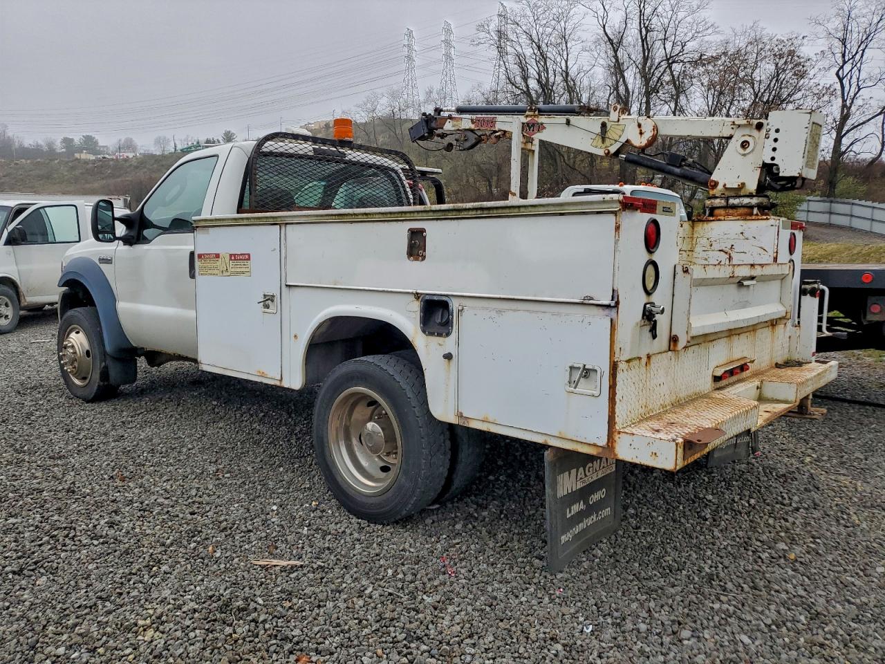2006 FORD F550 — VIN 1FDAF56Y56EC02319 — photo 2
