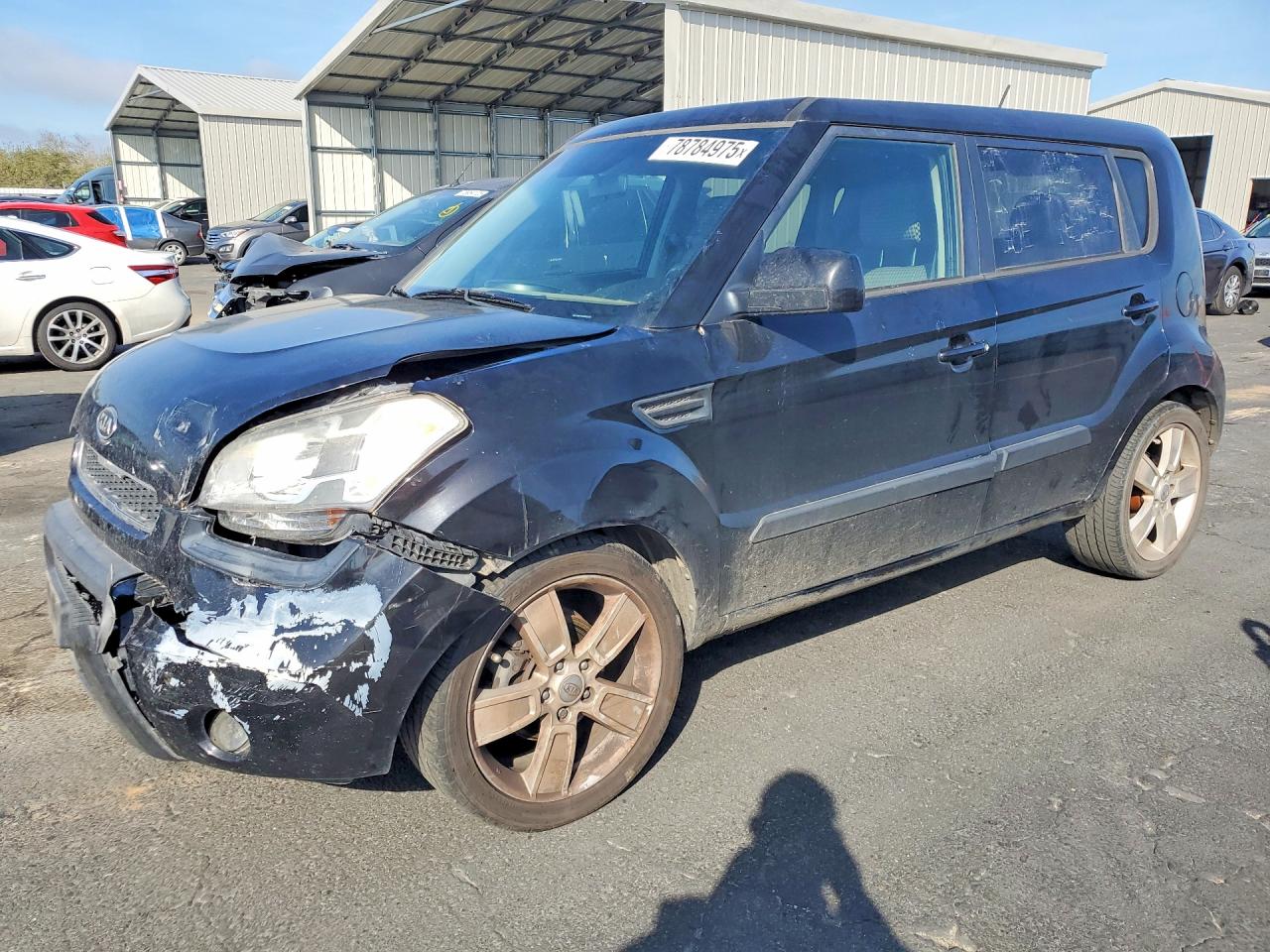 2011 KIA Soul — VIN KNDJT2A20B7222281 — photo 1 of 12
