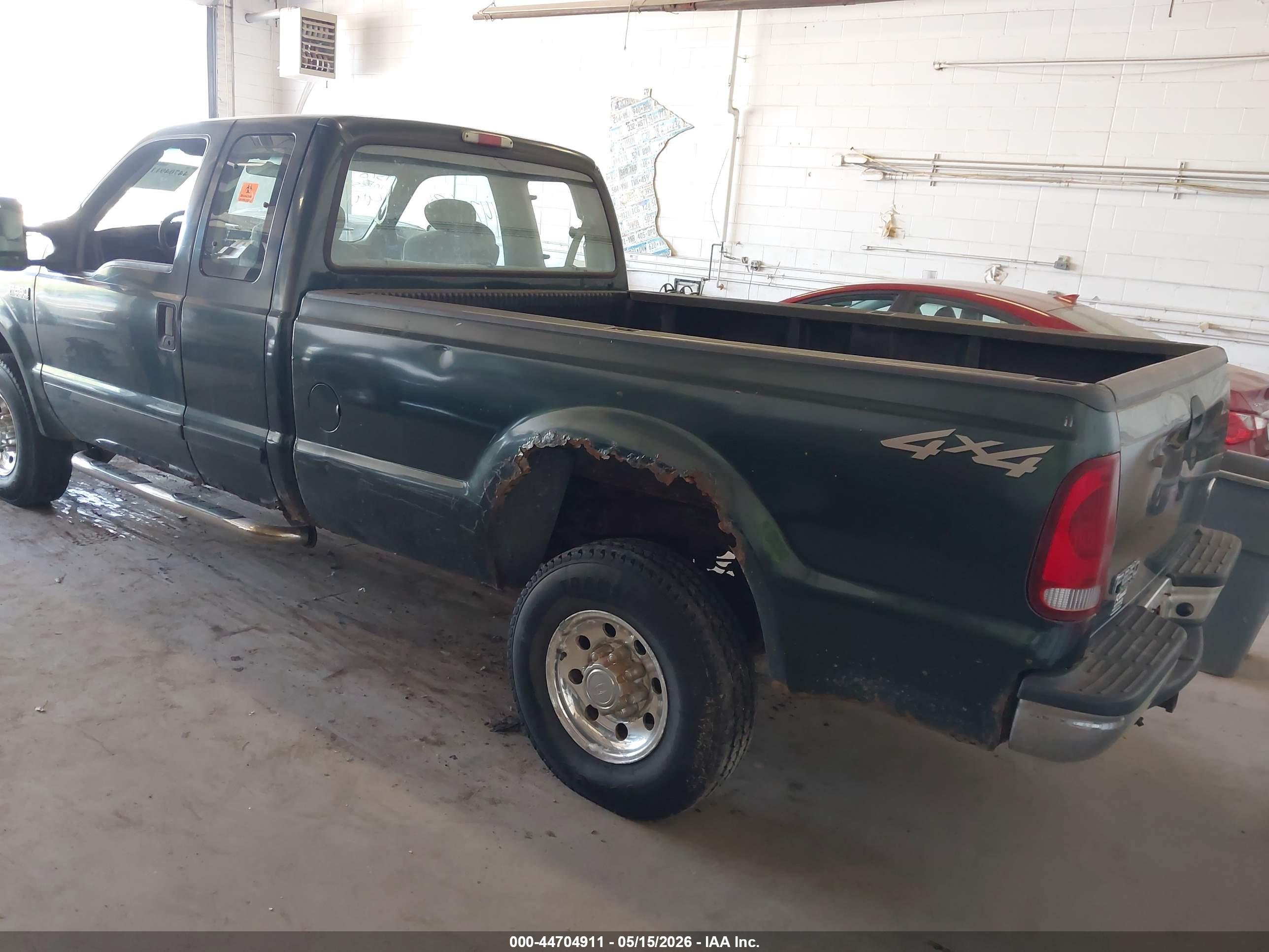 2002 FORD F250 — VIN 1FTNX21SX2EA22266 — photo 3