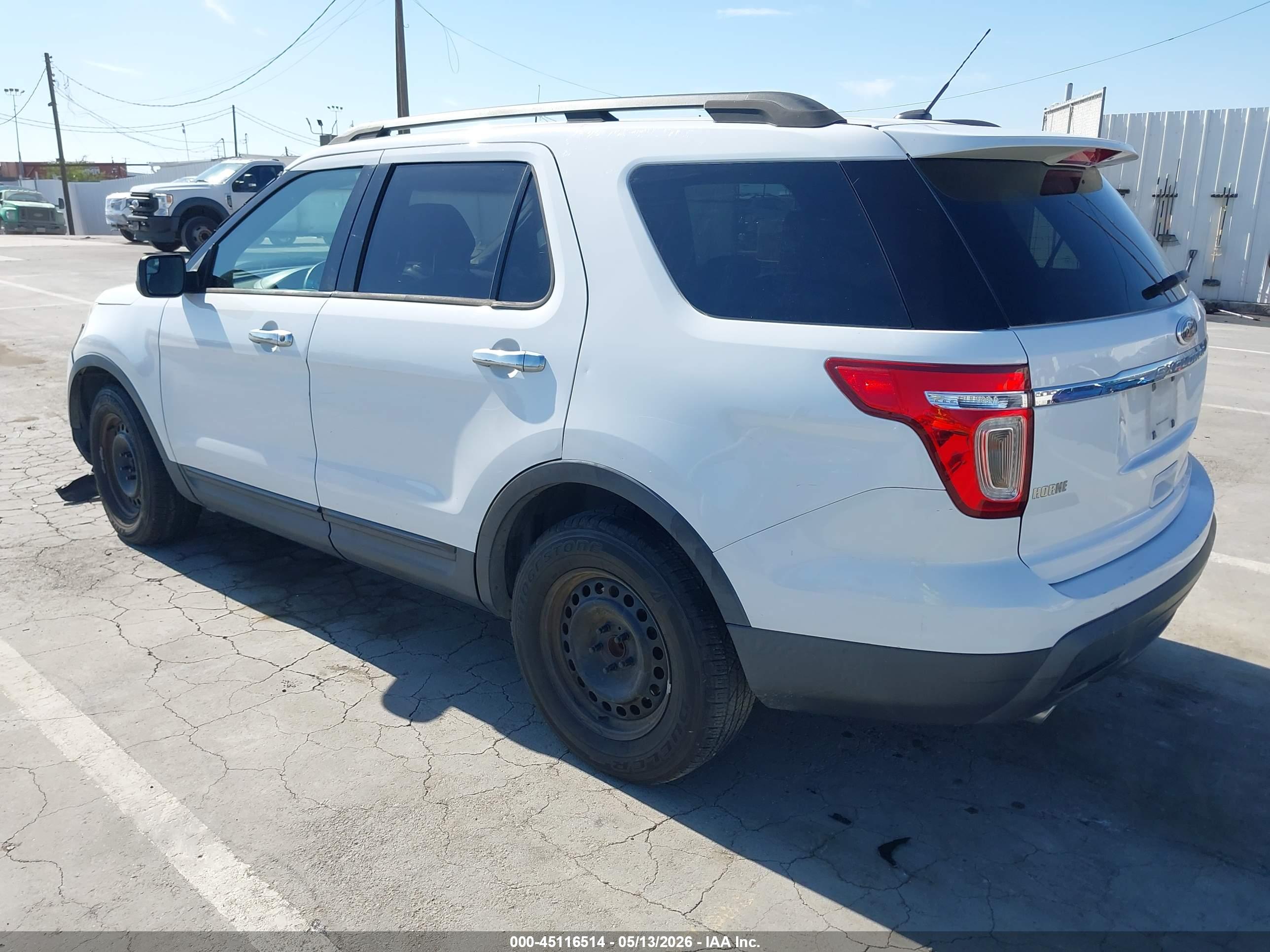 2014 FORD Explorer — VIN 1FM5K7B88EGB19131 — photo 3