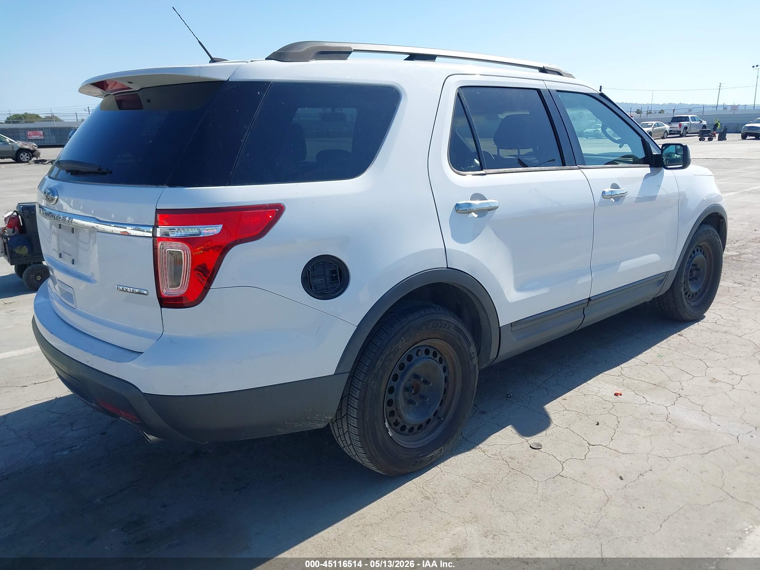 2014 FORD Explorer — VIN 1FM5K7B88EGB19131 — photo 4