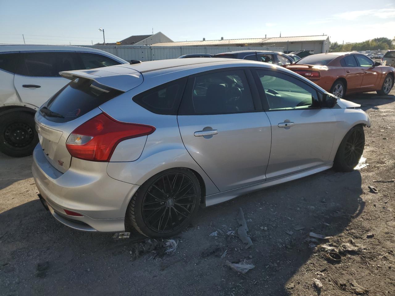 2014 FORD Focus — VIN 1FADP3L91EL173613 — photo 3