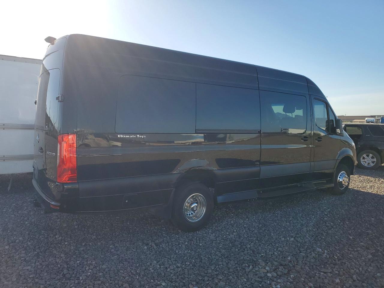 2019 MERCEDES-BENZ Sprinter — VIN W1X8ED6YXKT016927 — photo 3