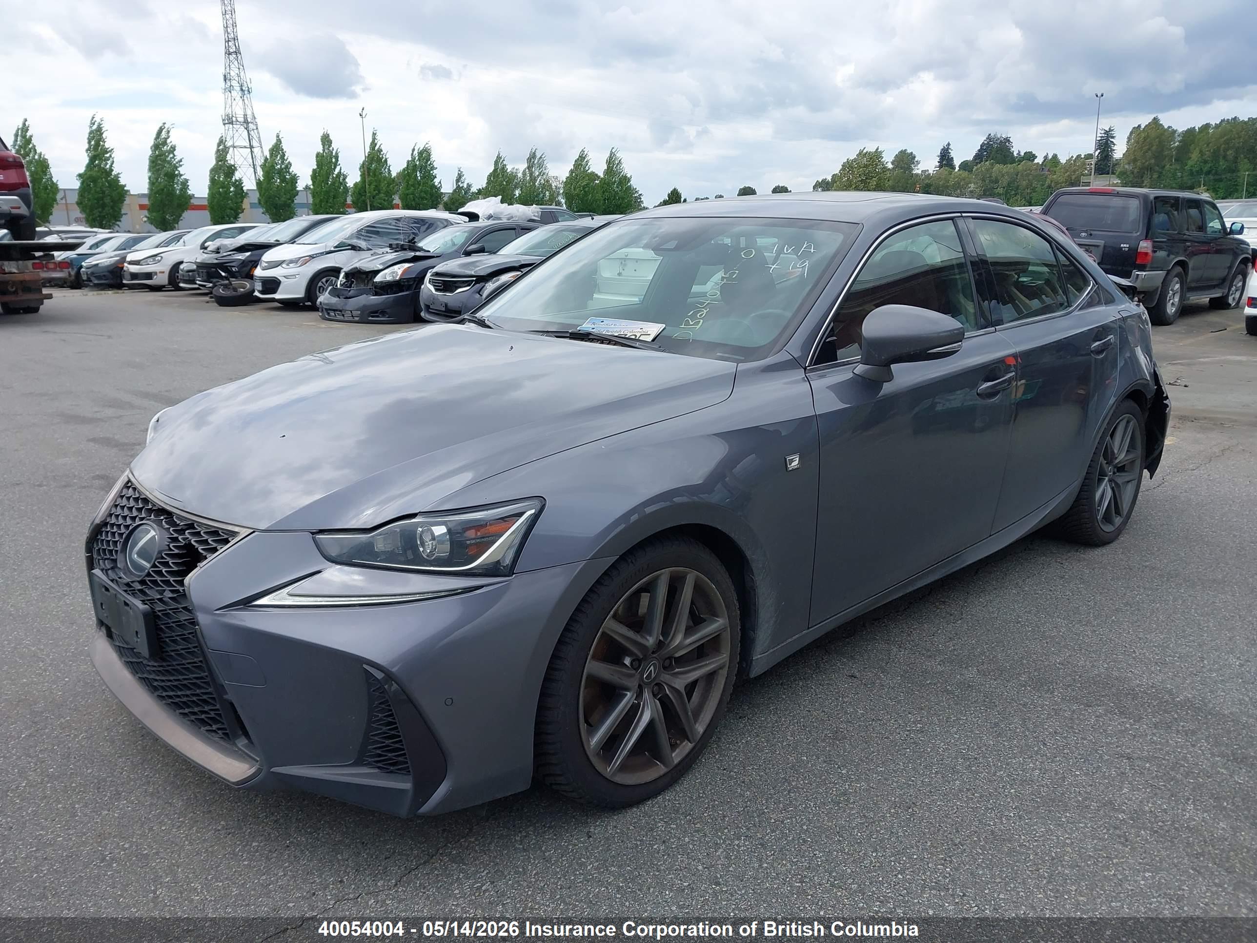 2019 LEXUS IS — VIN JTHC81D29K5040119 — photo 2