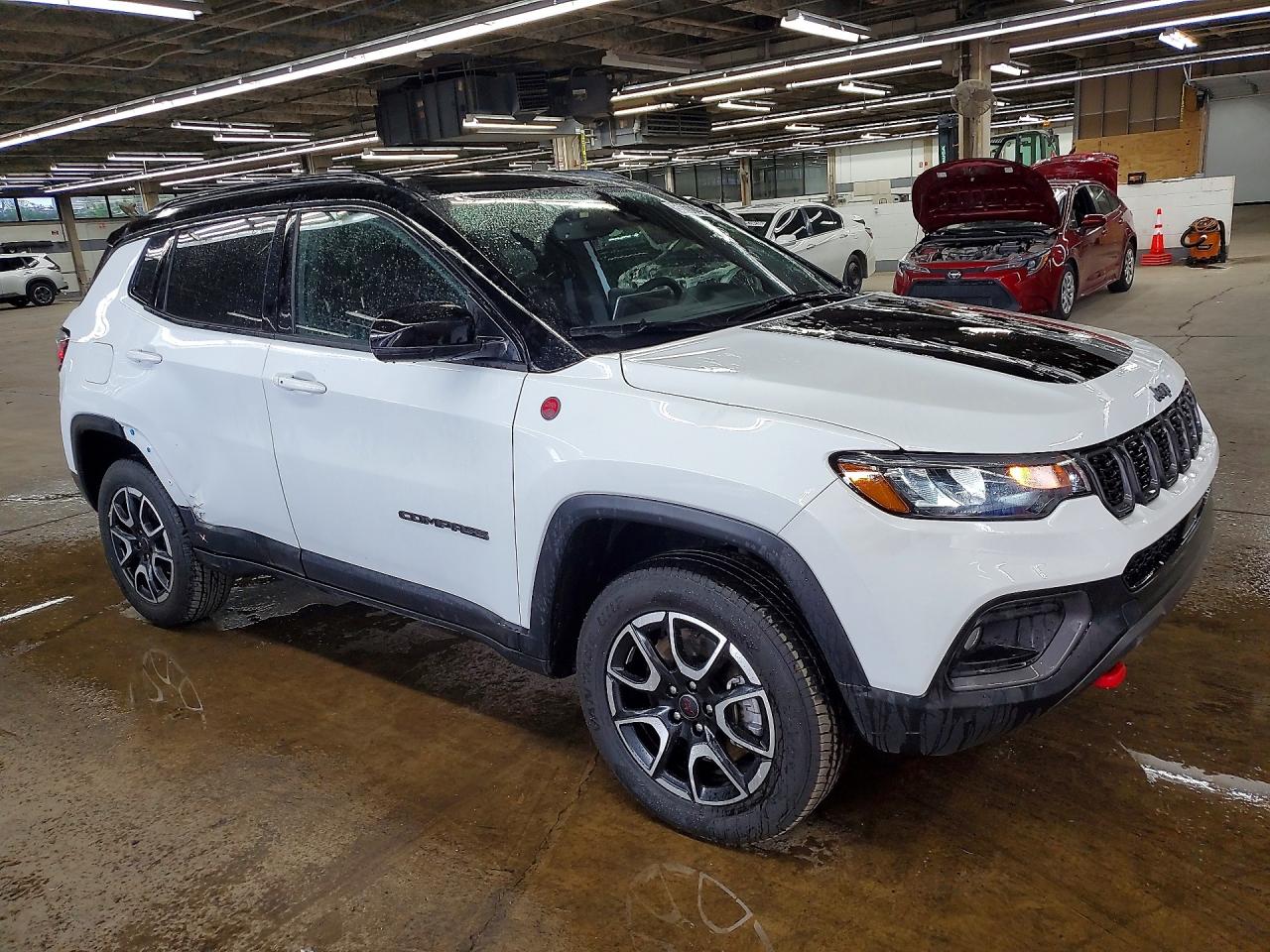 2025 JEEP Compass — VIN 3C4NJDDN4ST536861 — photo 4