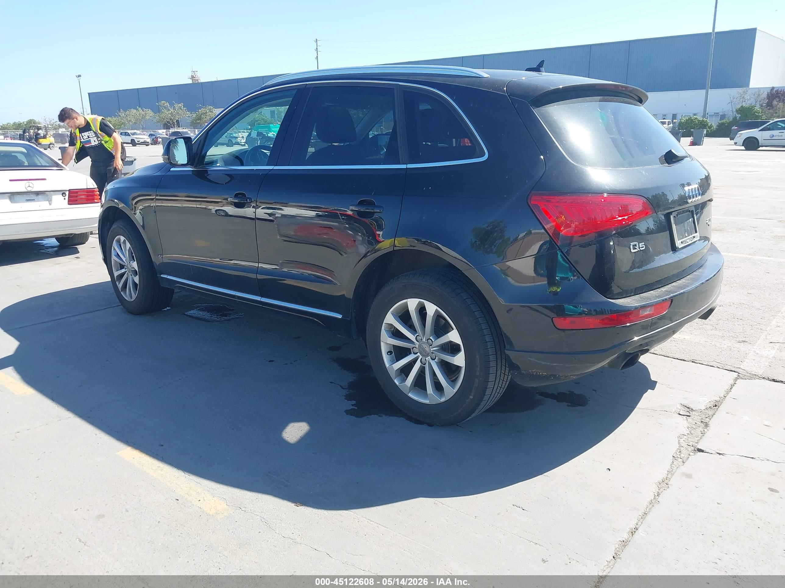 2013 AUDI Q5 — VIN WA1CFAFP7DA074337 — photo 3