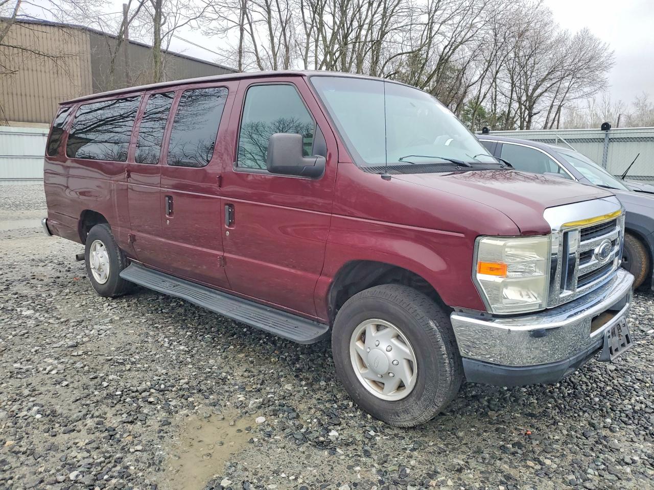 2008 FORD Econoline — VIN 1FBSS31L88DB33188 — photo 4