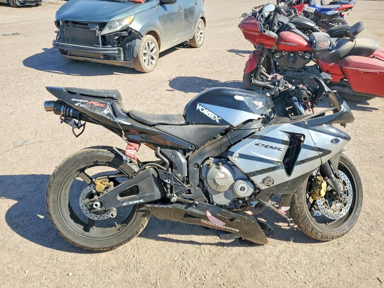 2003 HONDA cbr — VIN JH2PC37033M007641 — photo 1 of 9