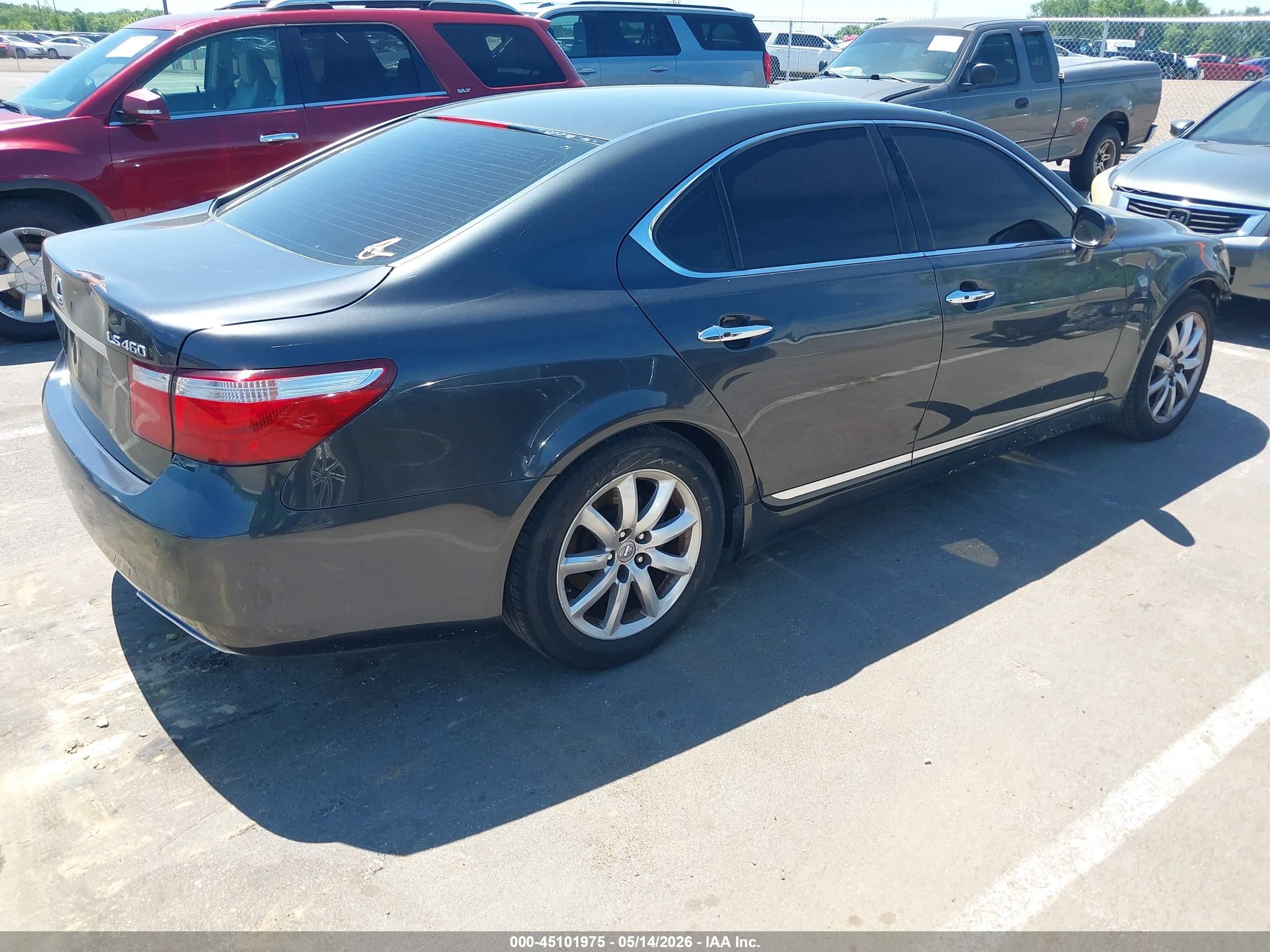 2008 LEXUS LS — VIN JTHBL46F885075111 — photo 4