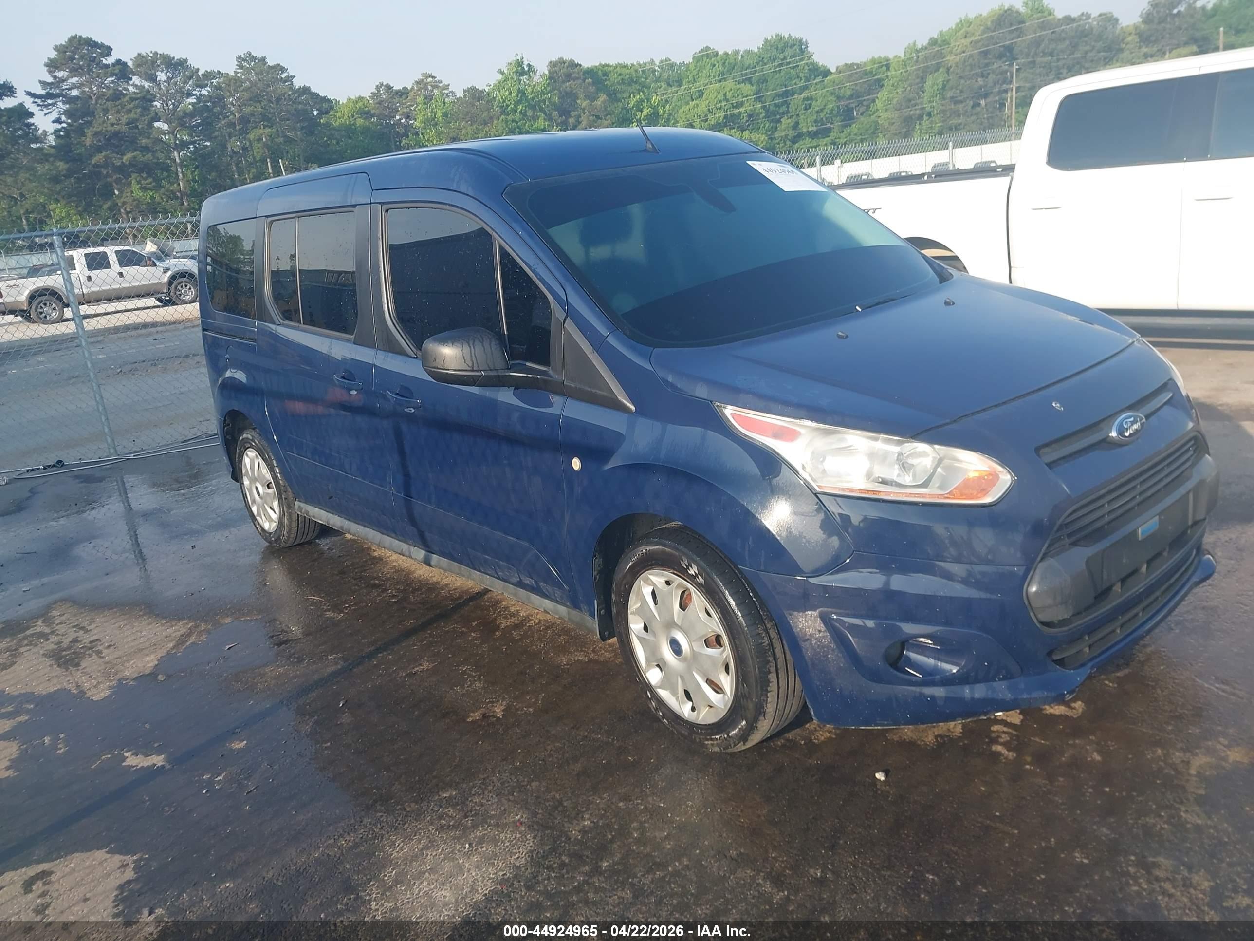 2016 FORD Transit — VIN NM0GE9F7XG1284568 — photo 1 of 16