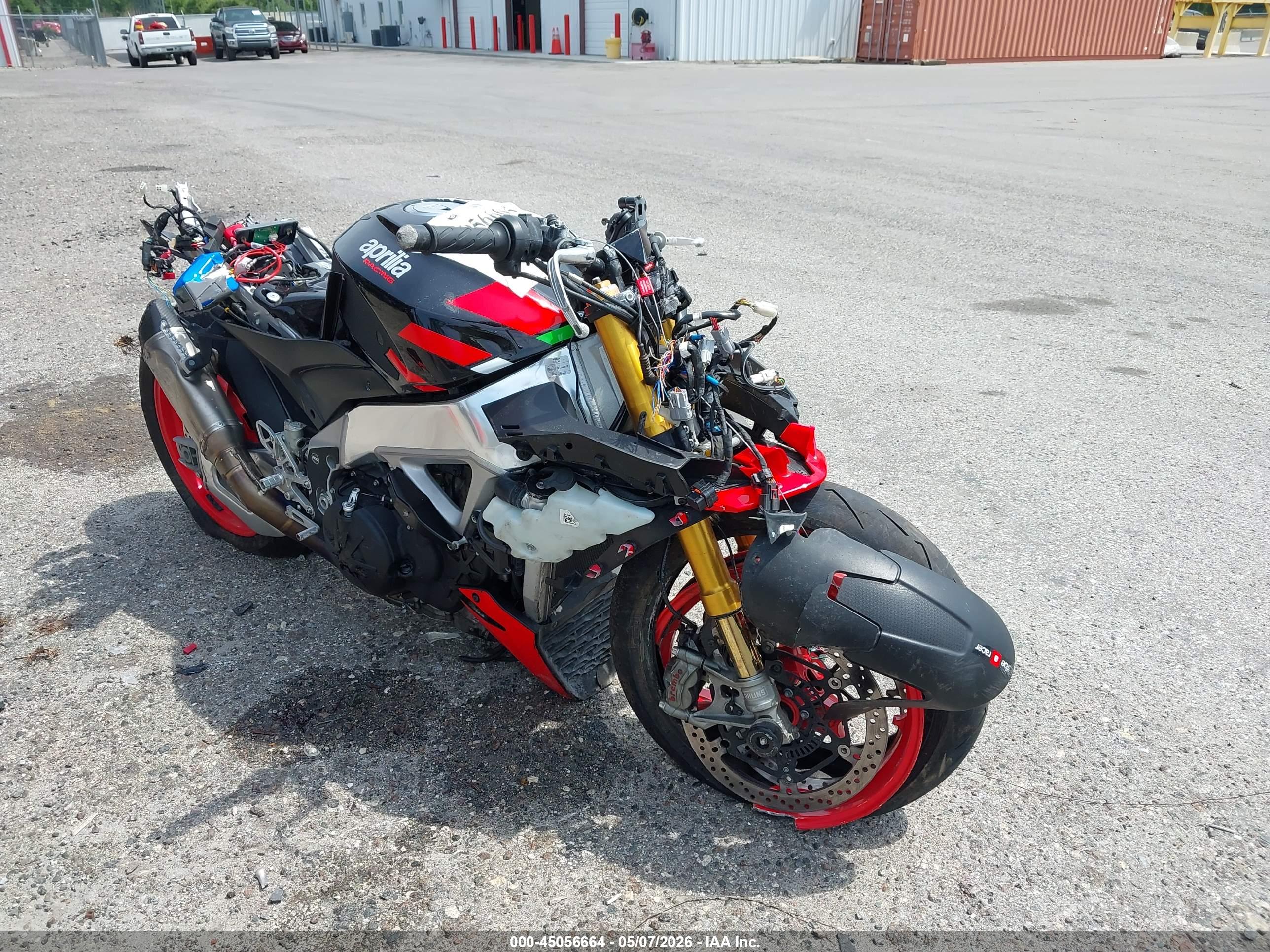 2021 APRILIA tuono — VIN ZD4KZUB05MS000089 — photo 1 of 14