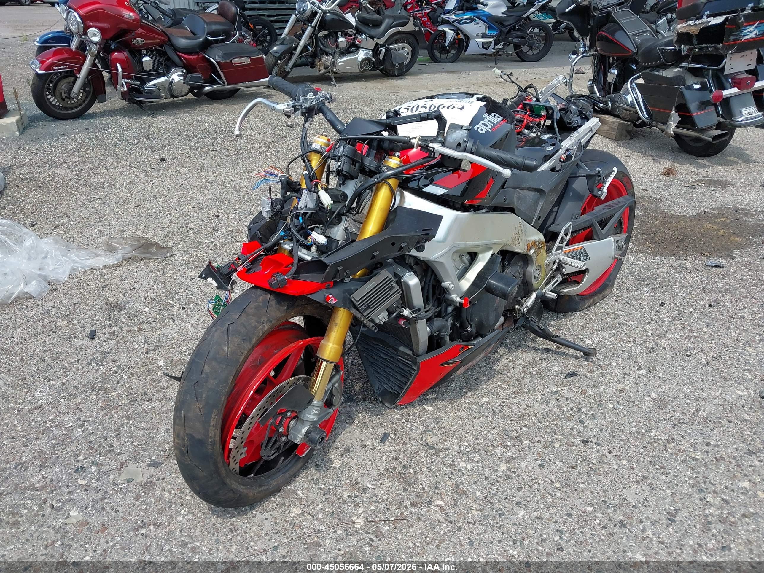 2021 APRILIA tuono — VIN ZD4KZUB05MS000089 — photo 2