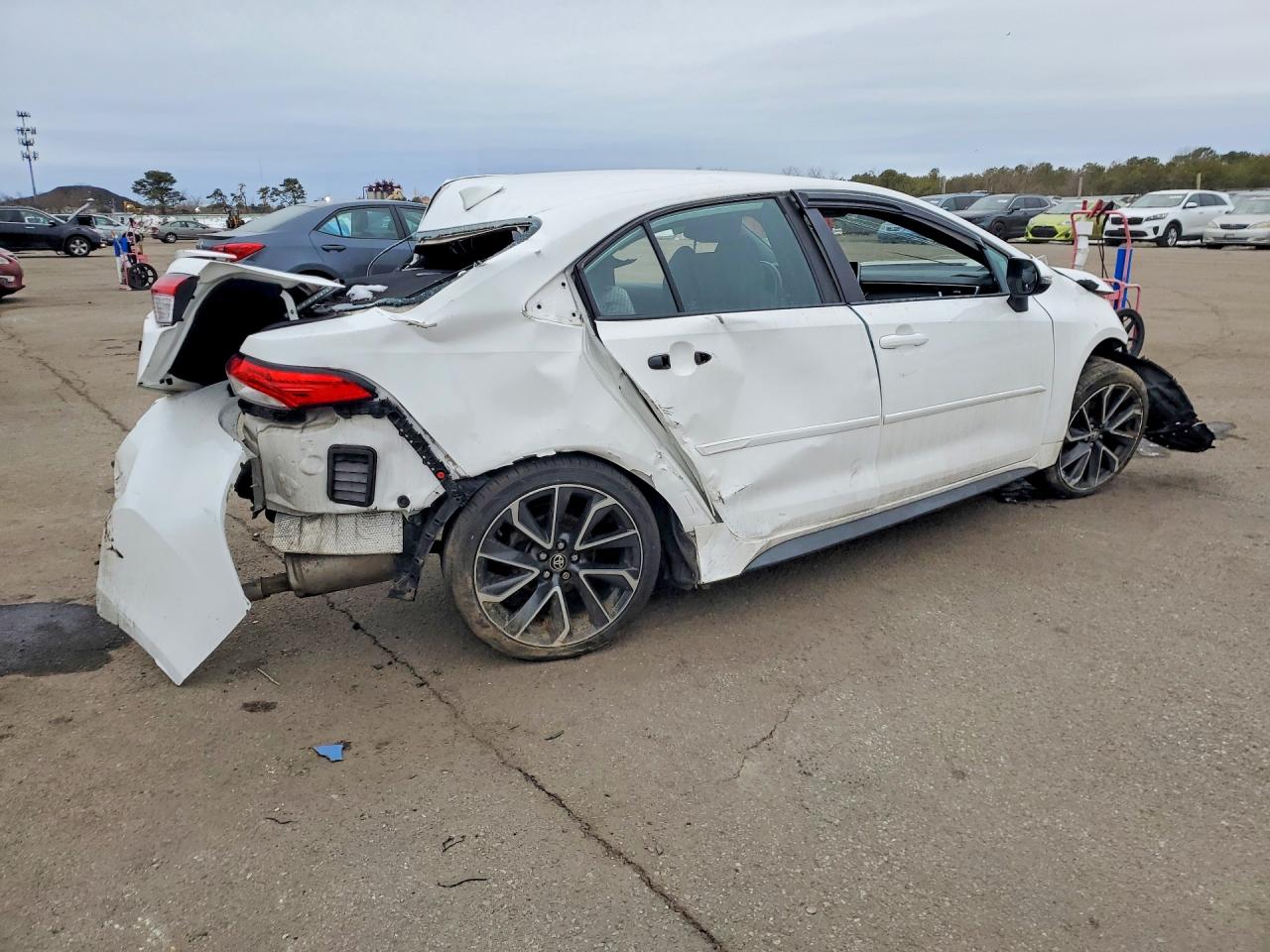2020 TOYOTA Corolla — VIN 5YFS4RCE3LP029348 — photo 3