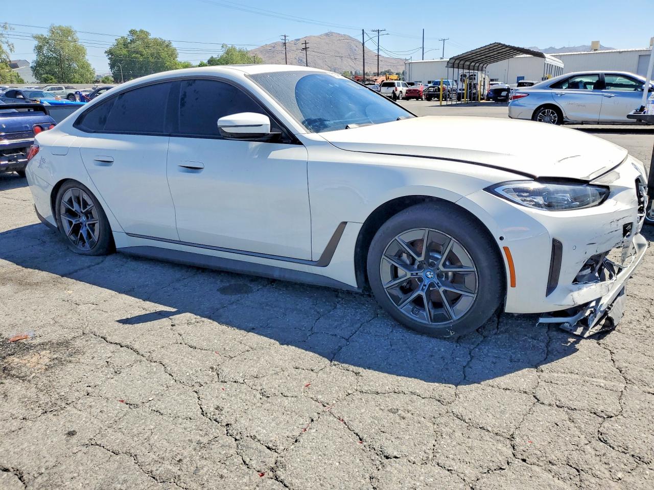 2023 BMW i4 — VIN WBY43AW06PFR40668 — photo 4