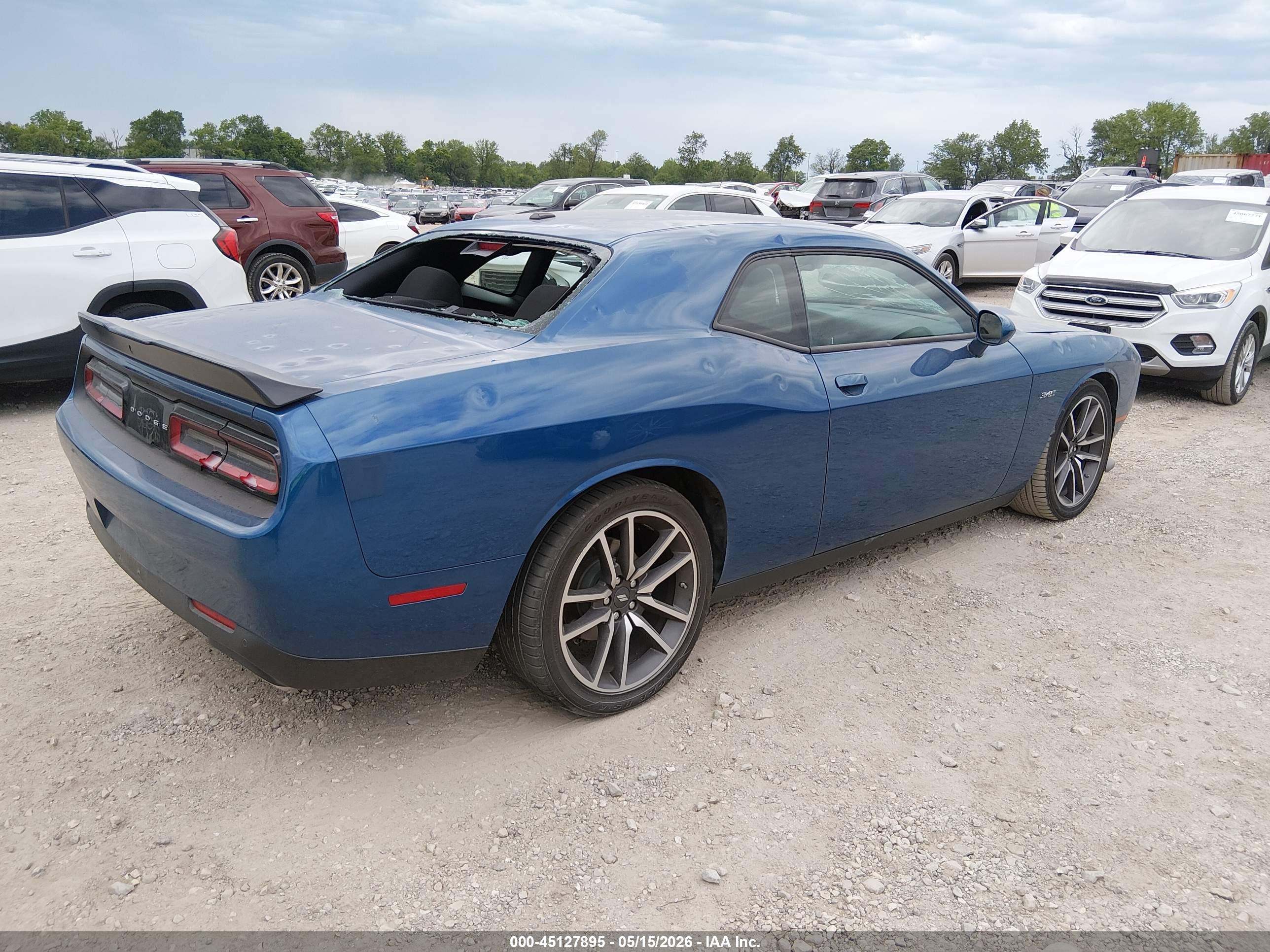 2023 DODGE Challenger — VIN 2C3CDZBT7PH694113 — photo 4